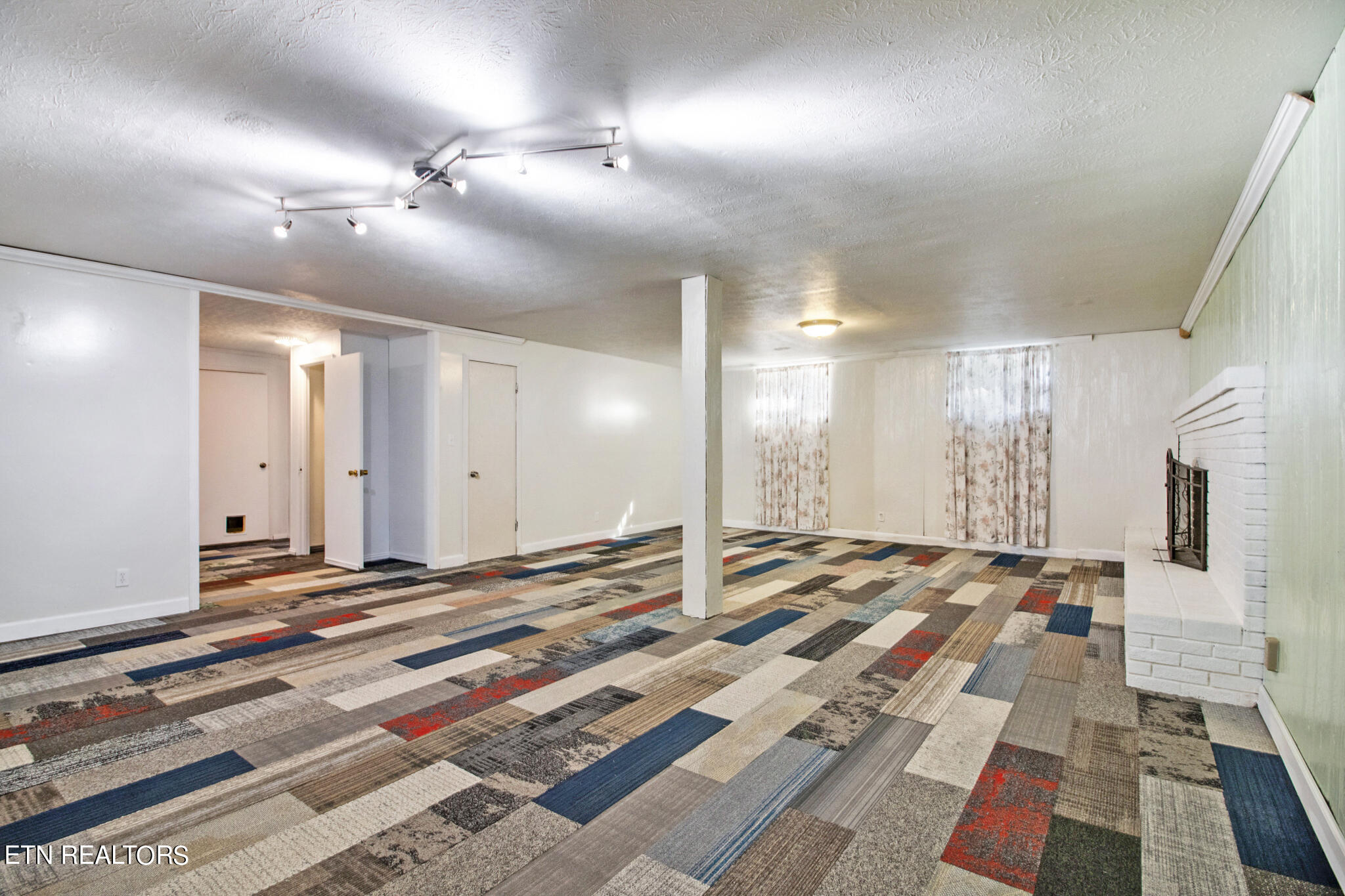 155 Edgewood Heights Lane