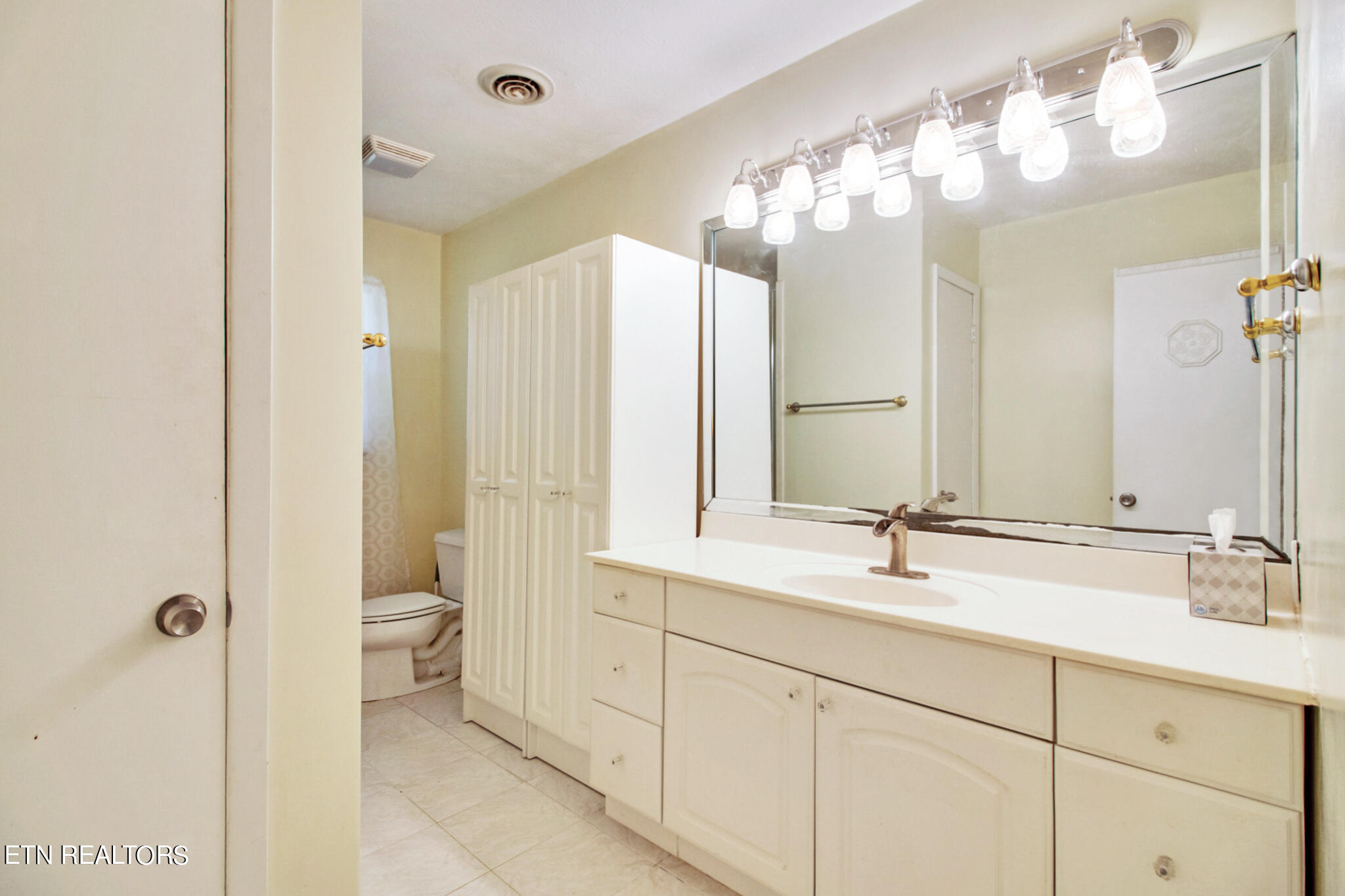 155 Edgewood Heights Lane