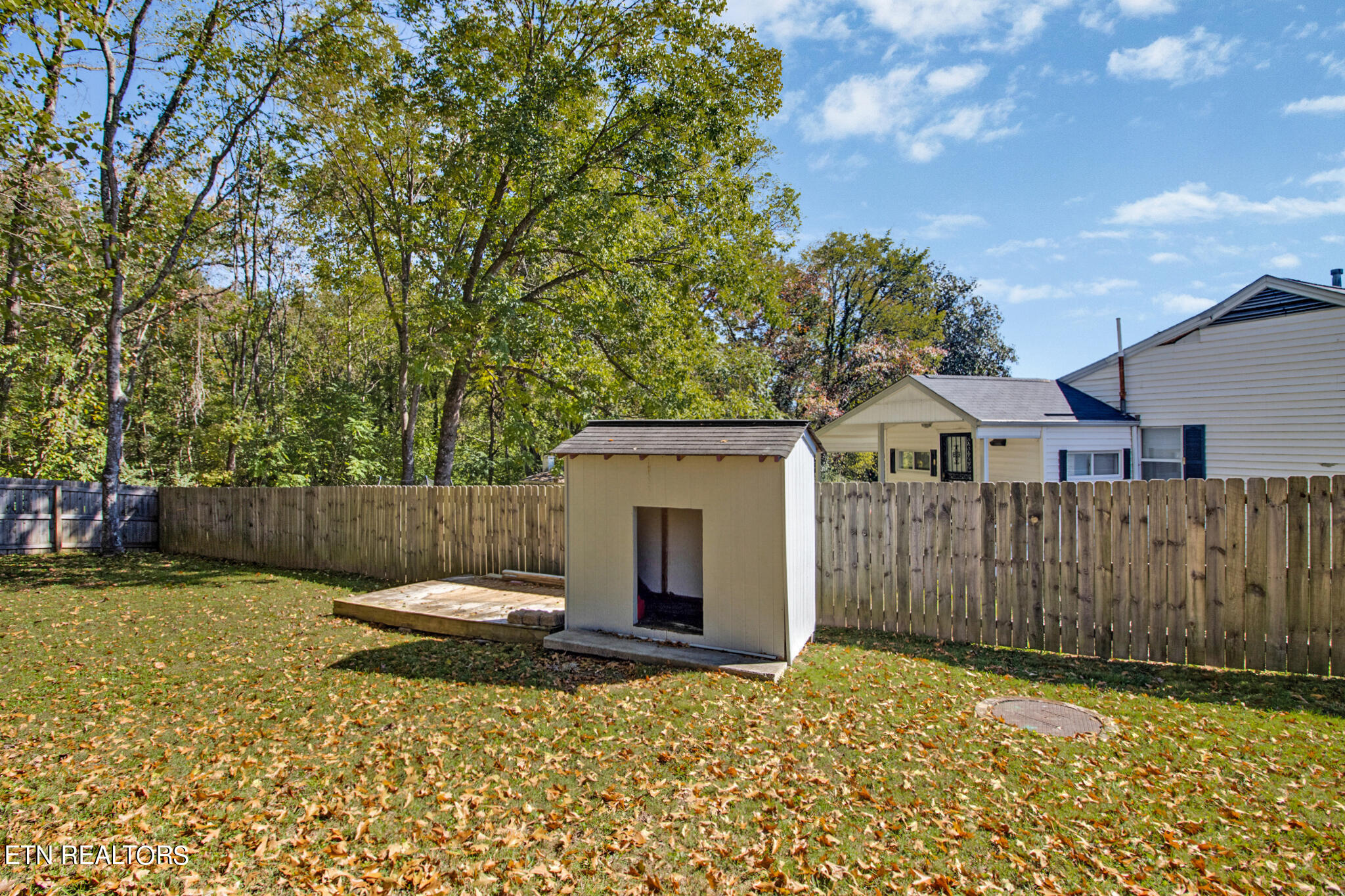 350 Jefferson Ave