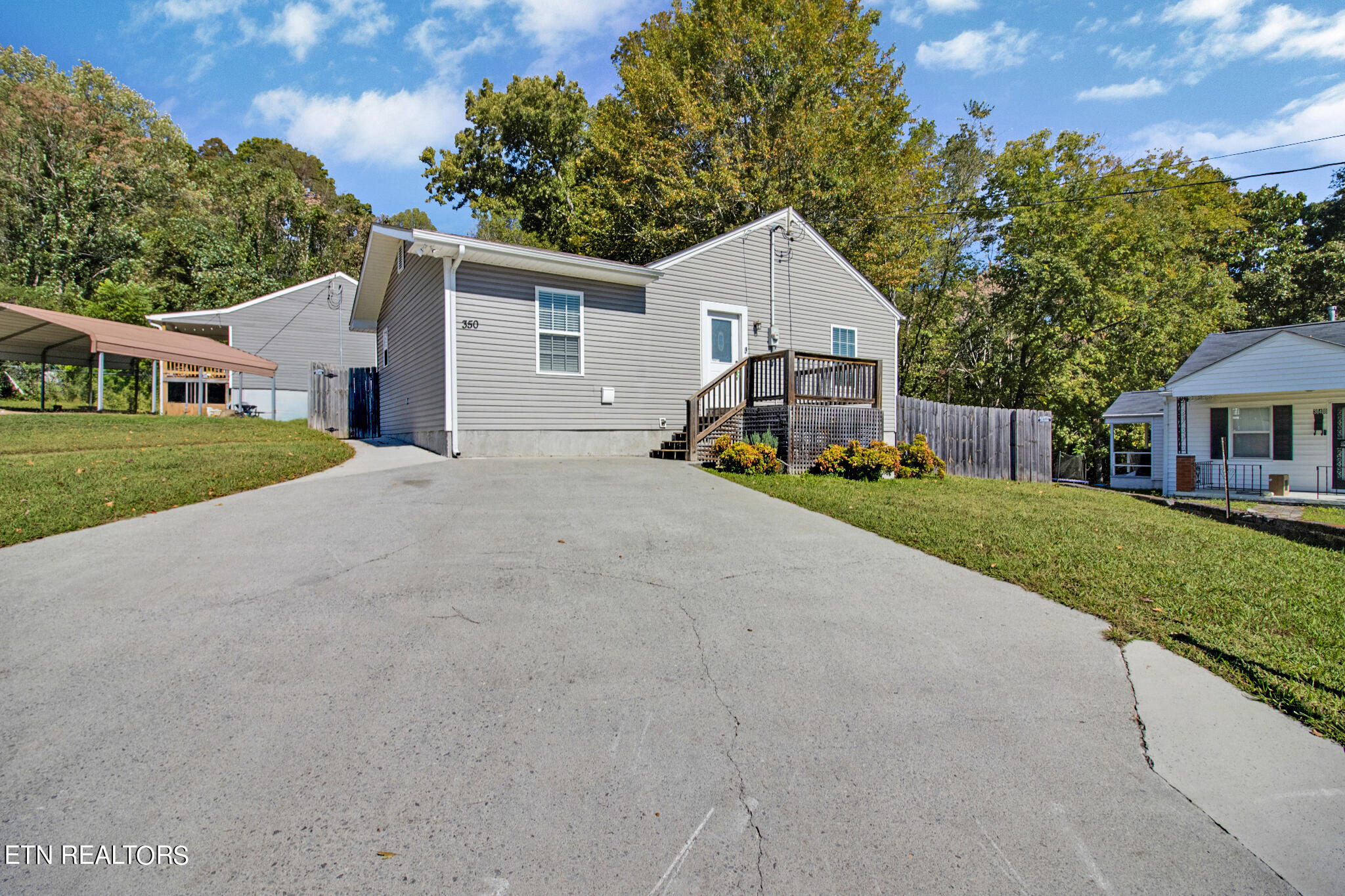 350 Jefferson Ave