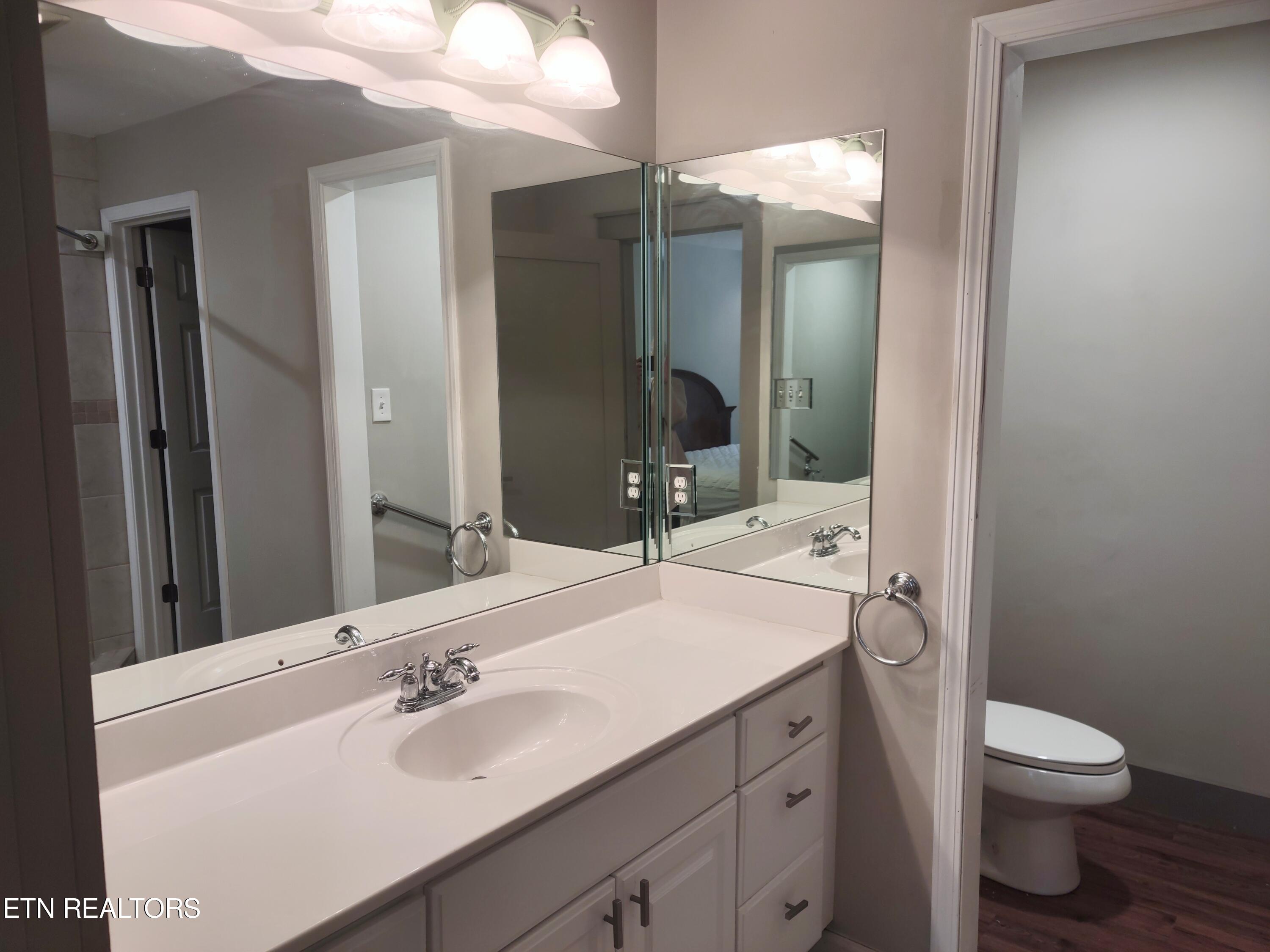 8836 Carriage House Way