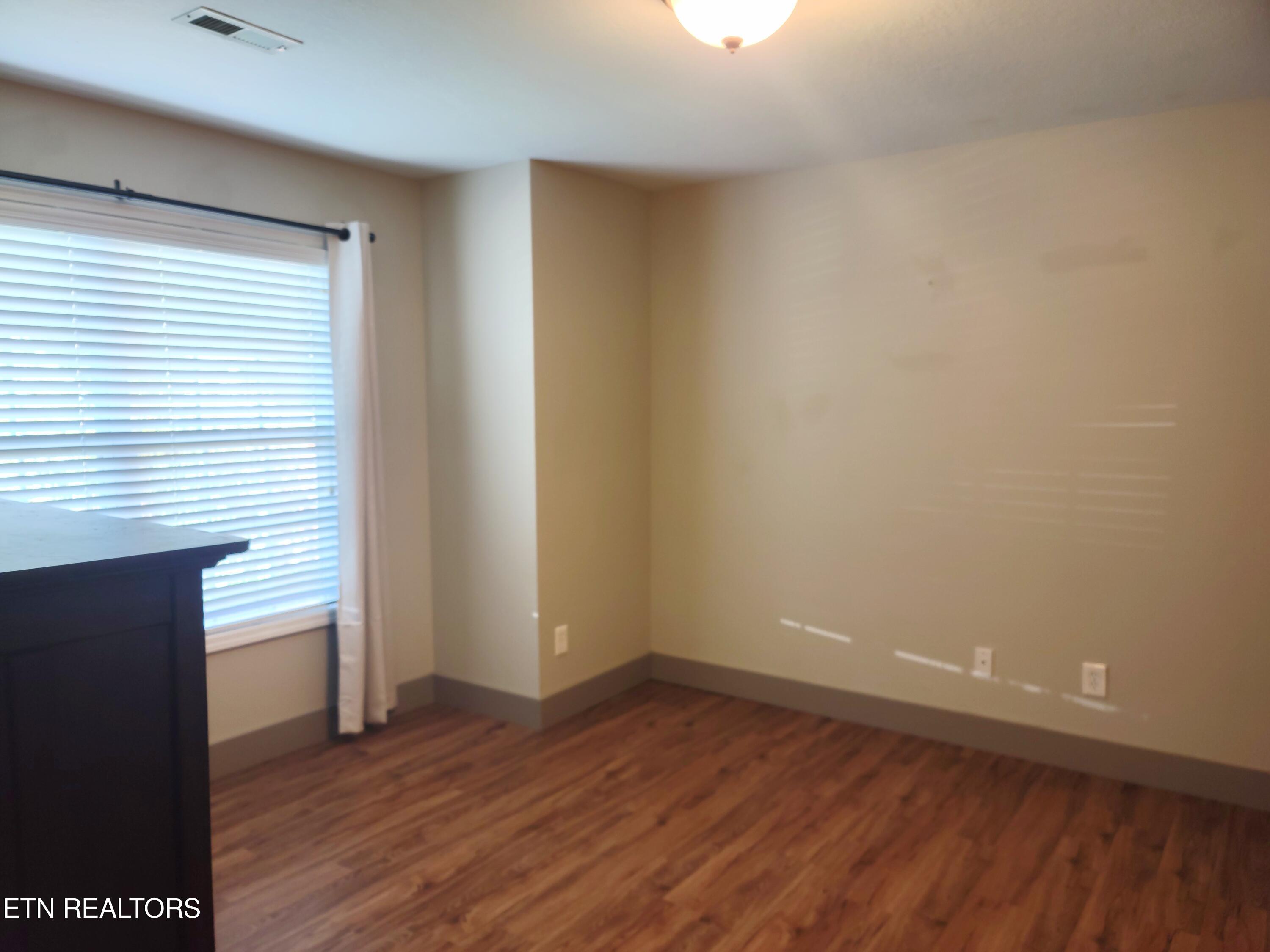 8836 Carriage House Way