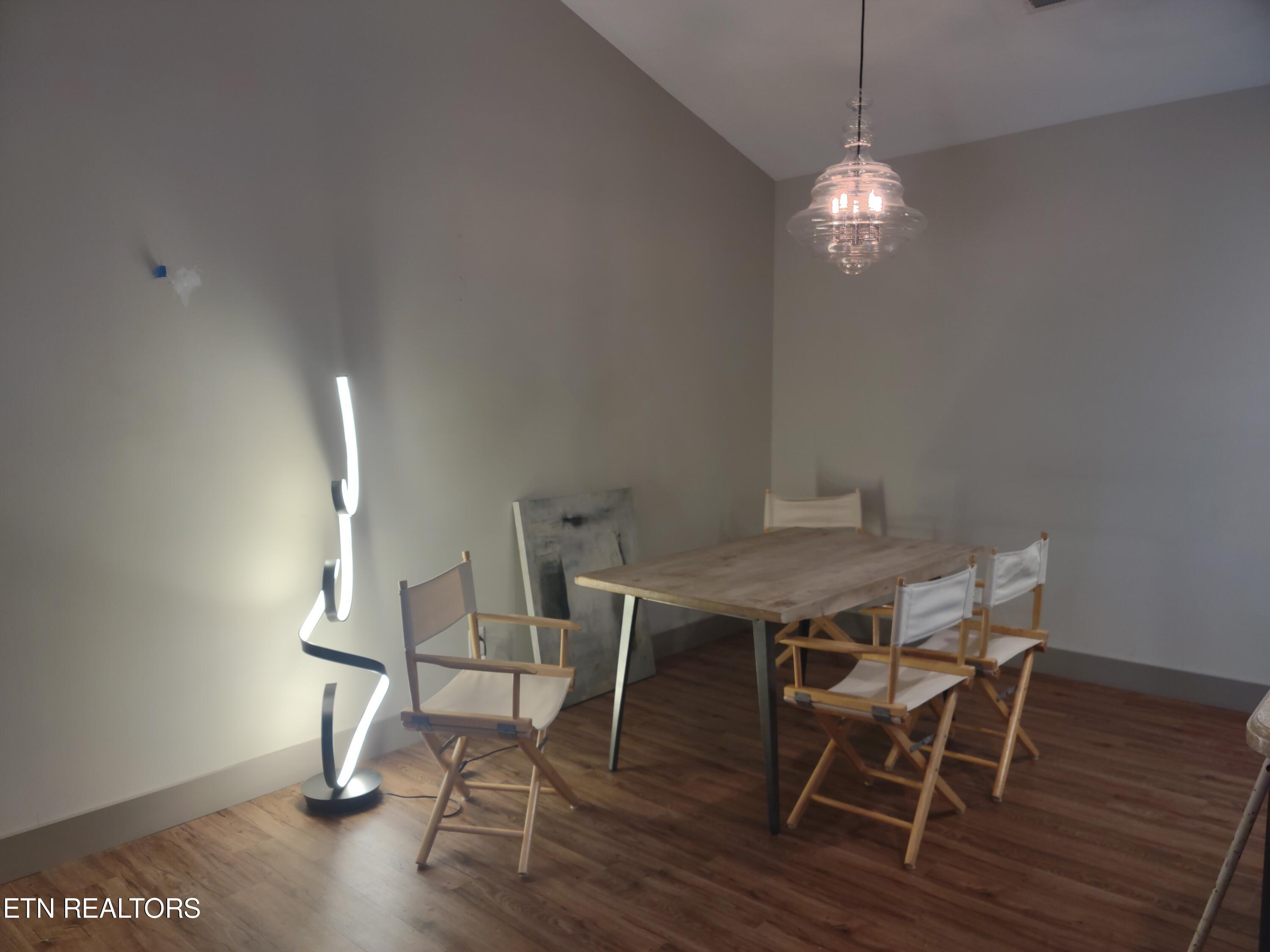 8836 Carriage House Way