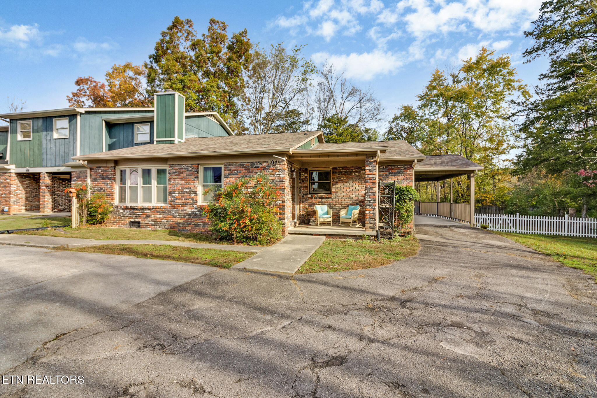 104 Hampshire Circle