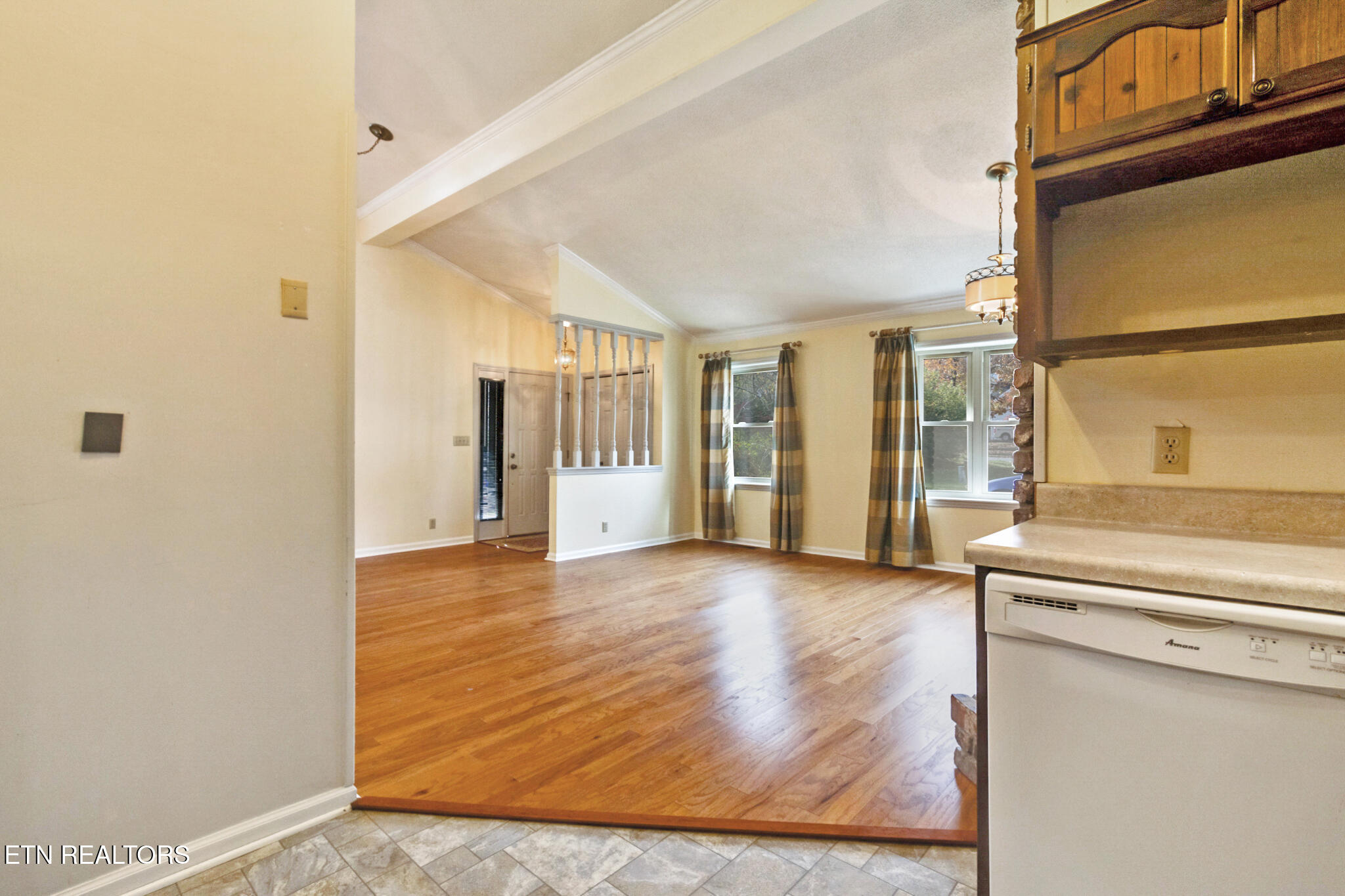 104 Hampshire Circle