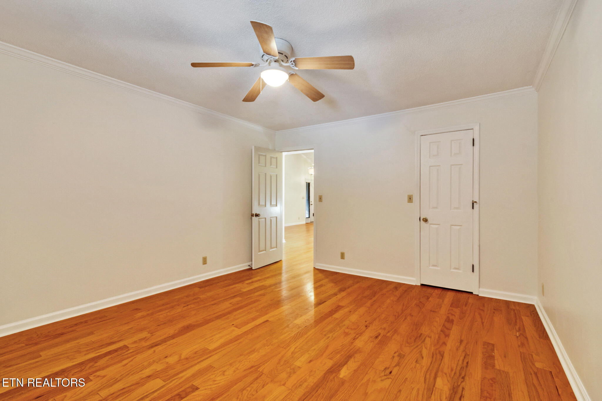 104 Hampshire Circle