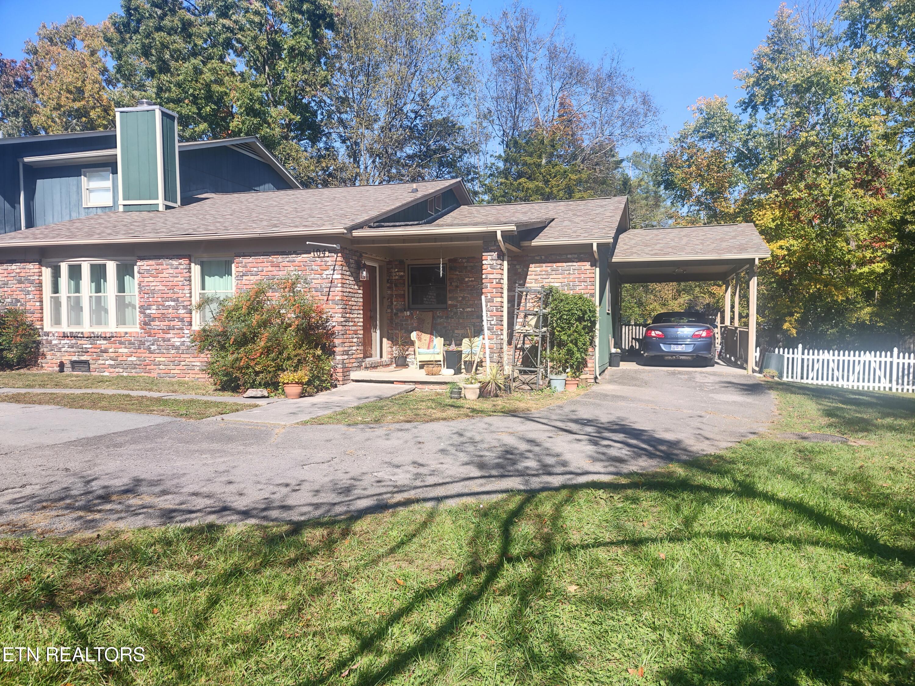 104 Hampshire Circle