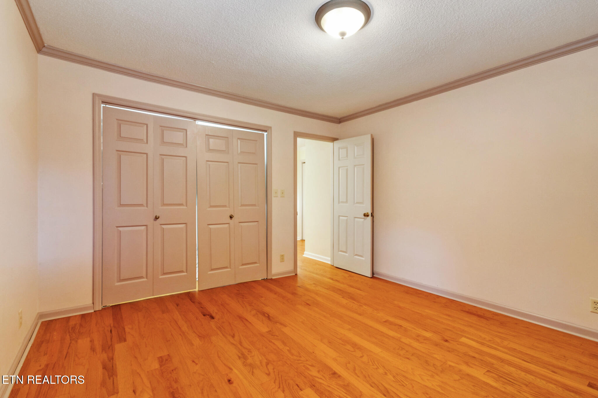 104 Hampshire Circle