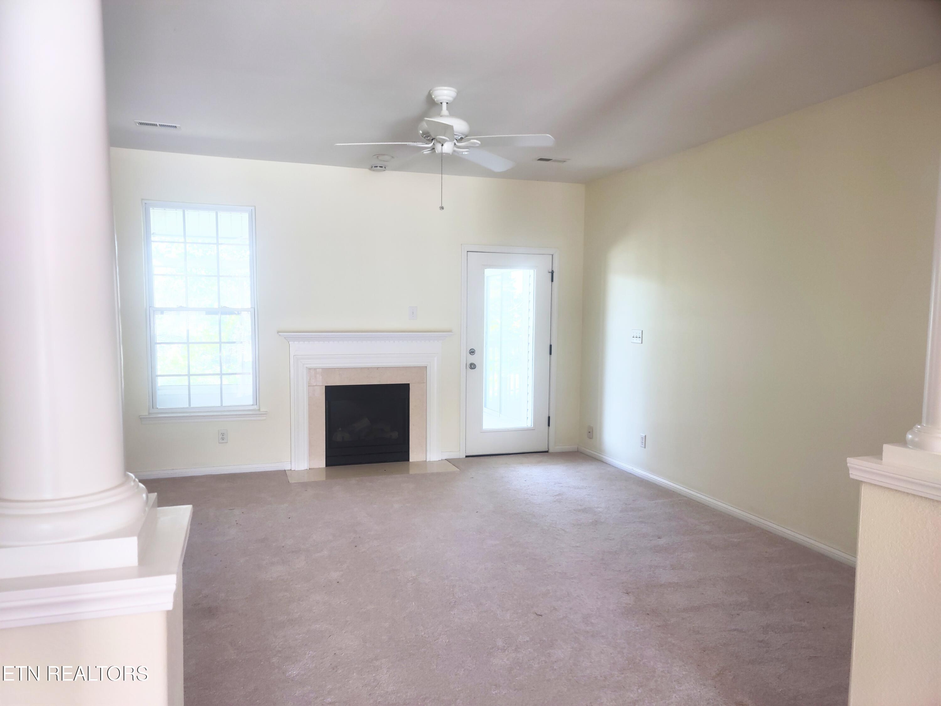 709 Mountainoak Lane