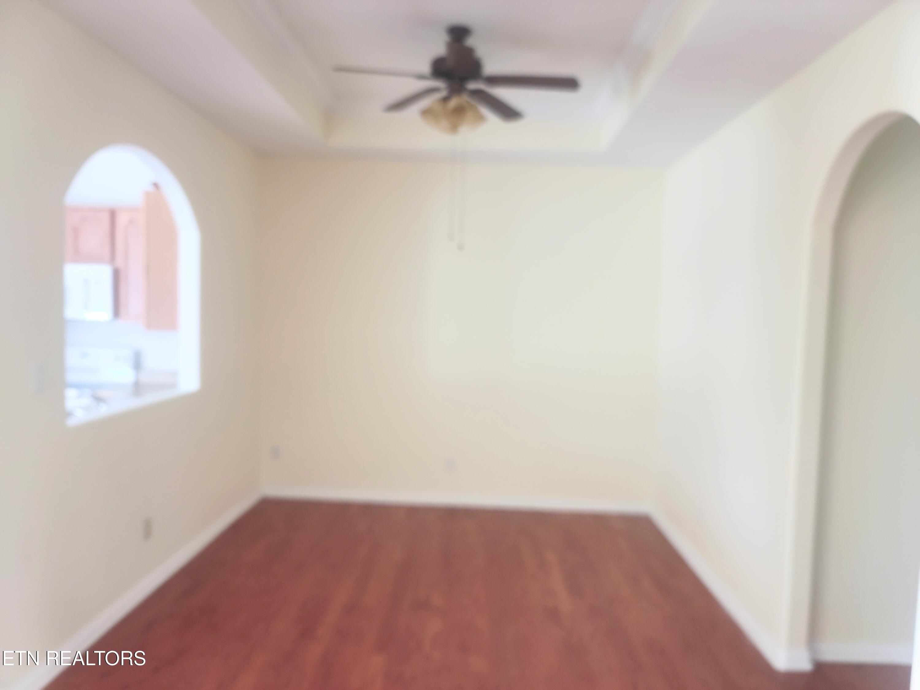 709 Mountainoak Lane