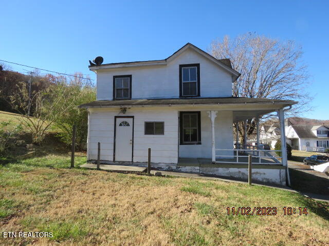 302 East St