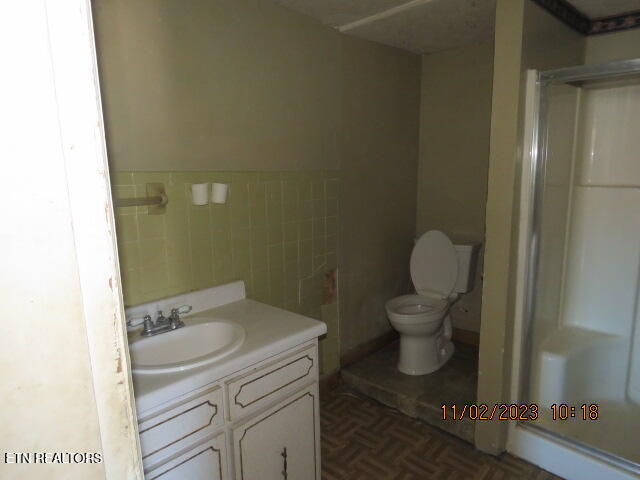 302 East St