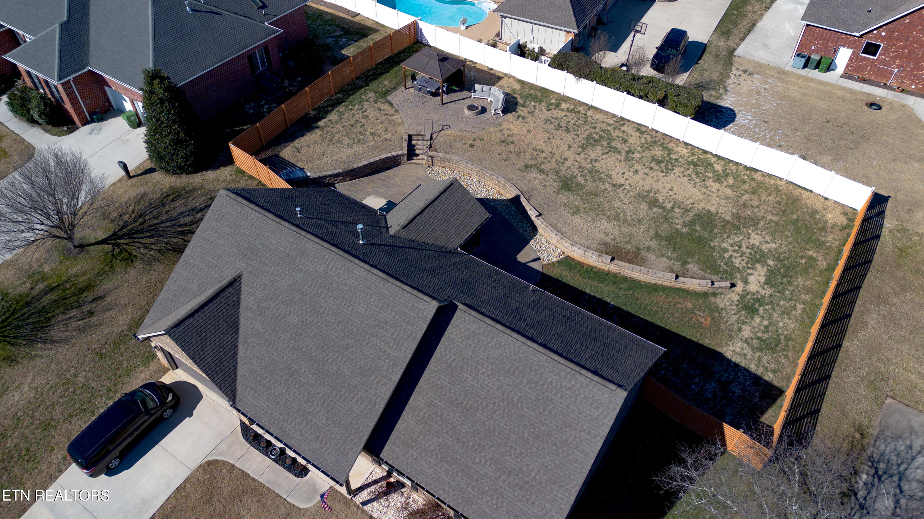 819 Royal View Drive