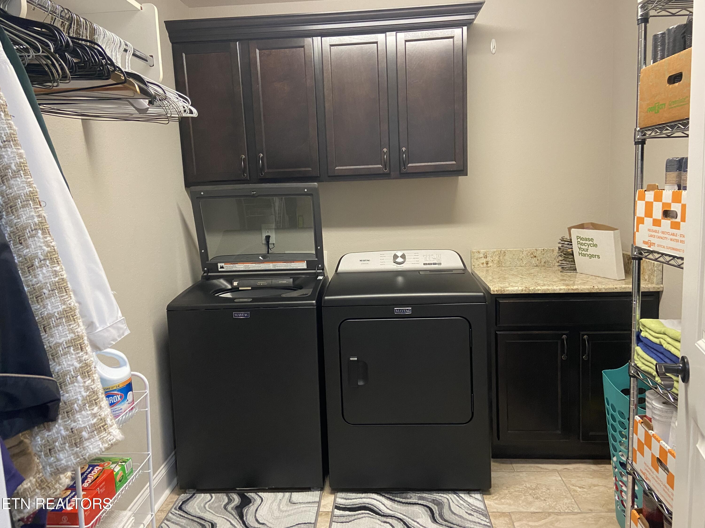 819 Royal View Drive