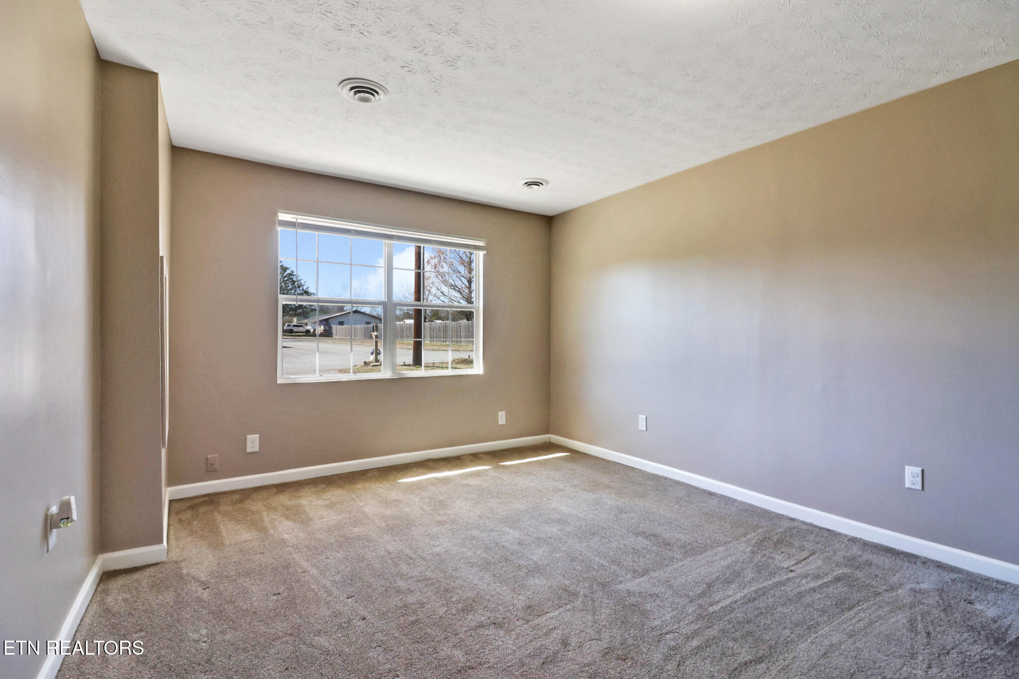 126 Lynwood Lane