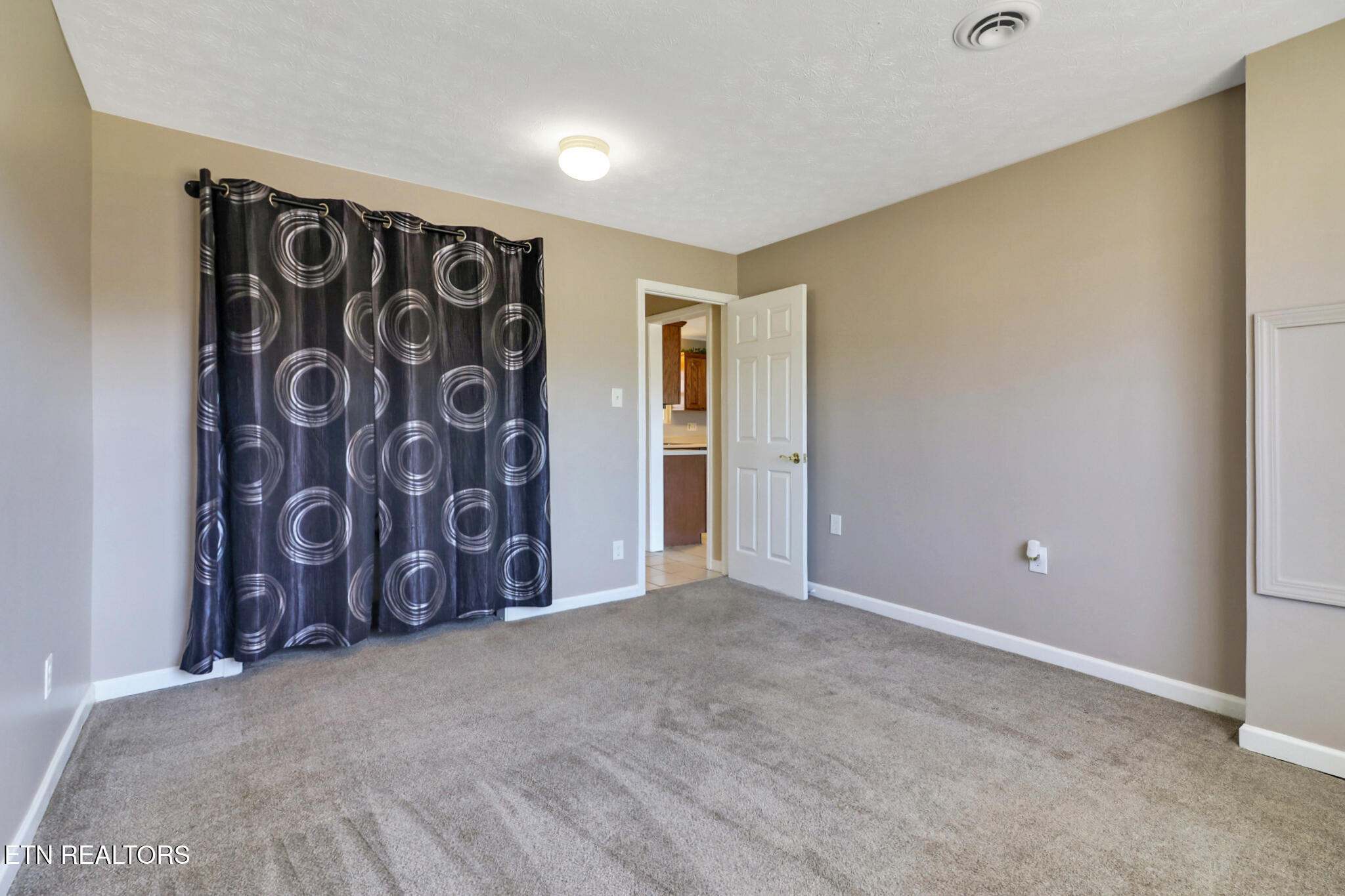 126 Lynwood Lane