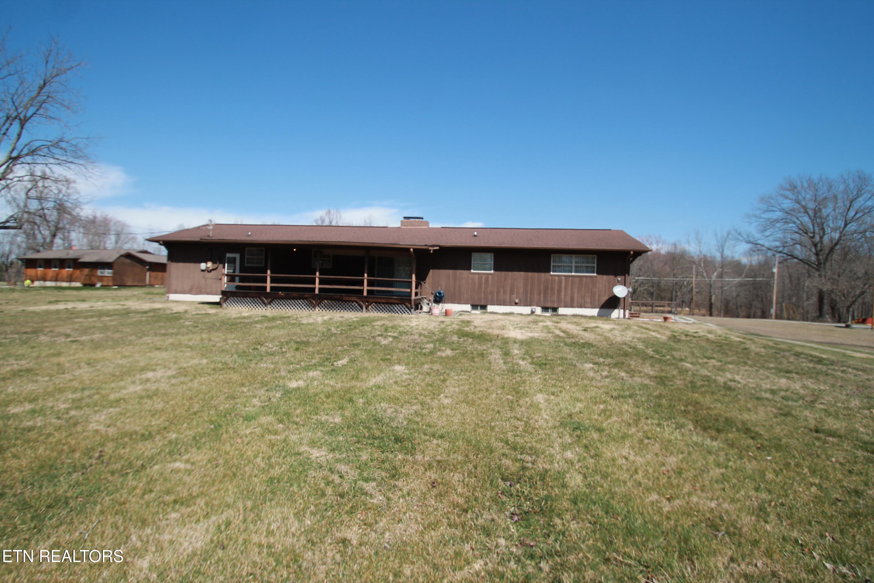 400 Alderville Rd