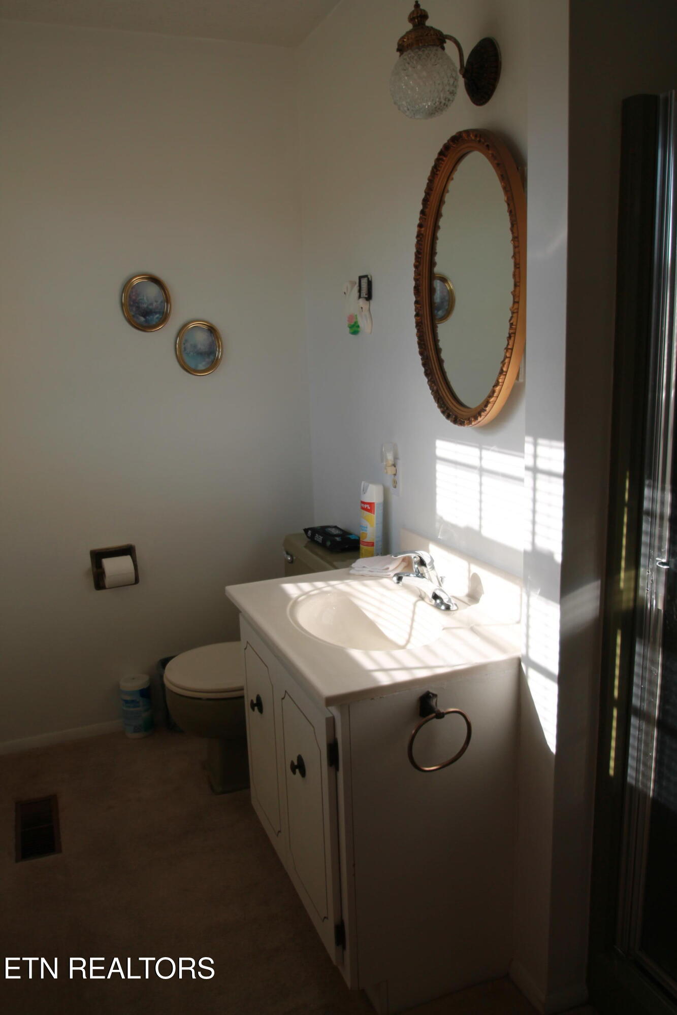 400 Alderville Rd