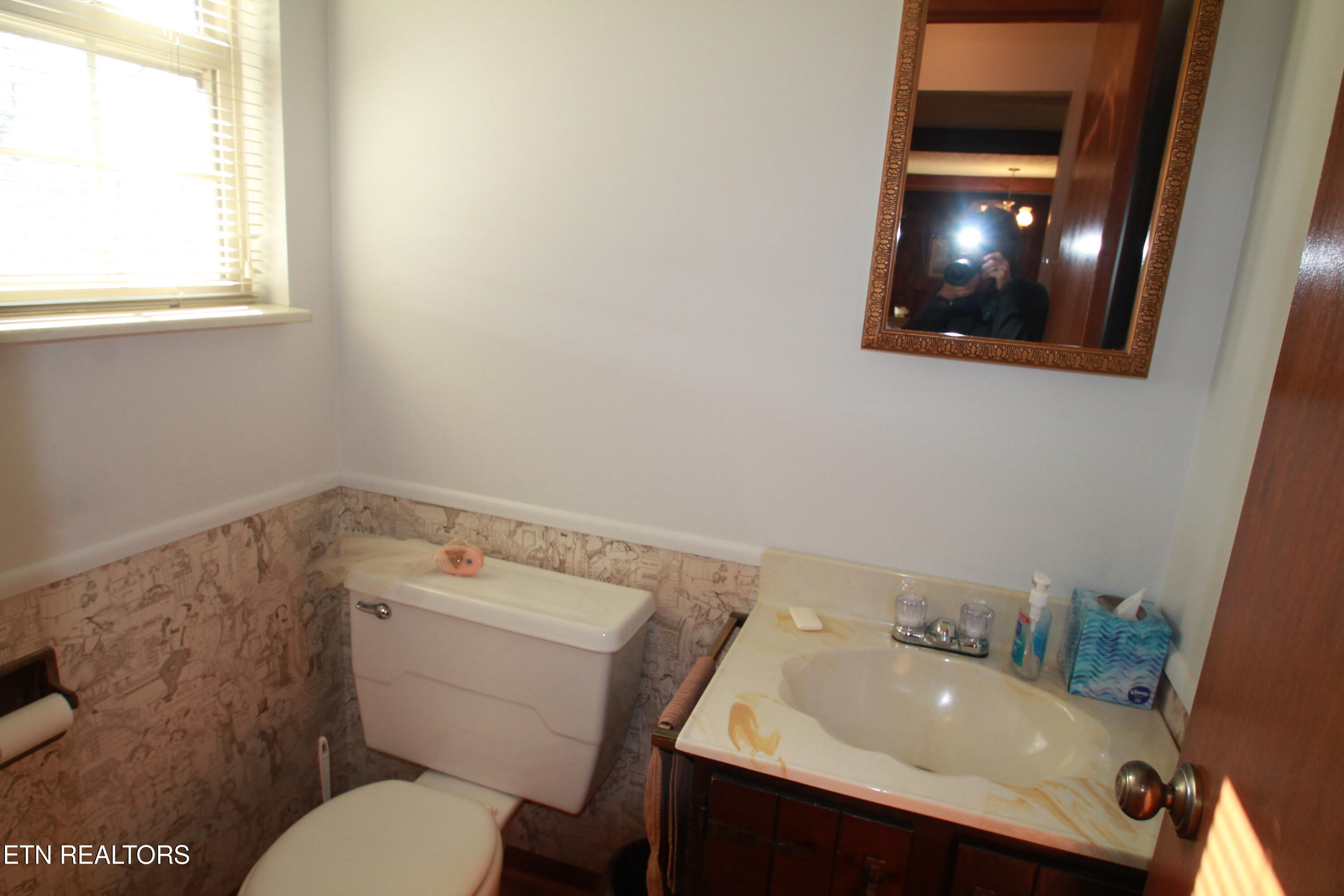 400 Alderville Rd