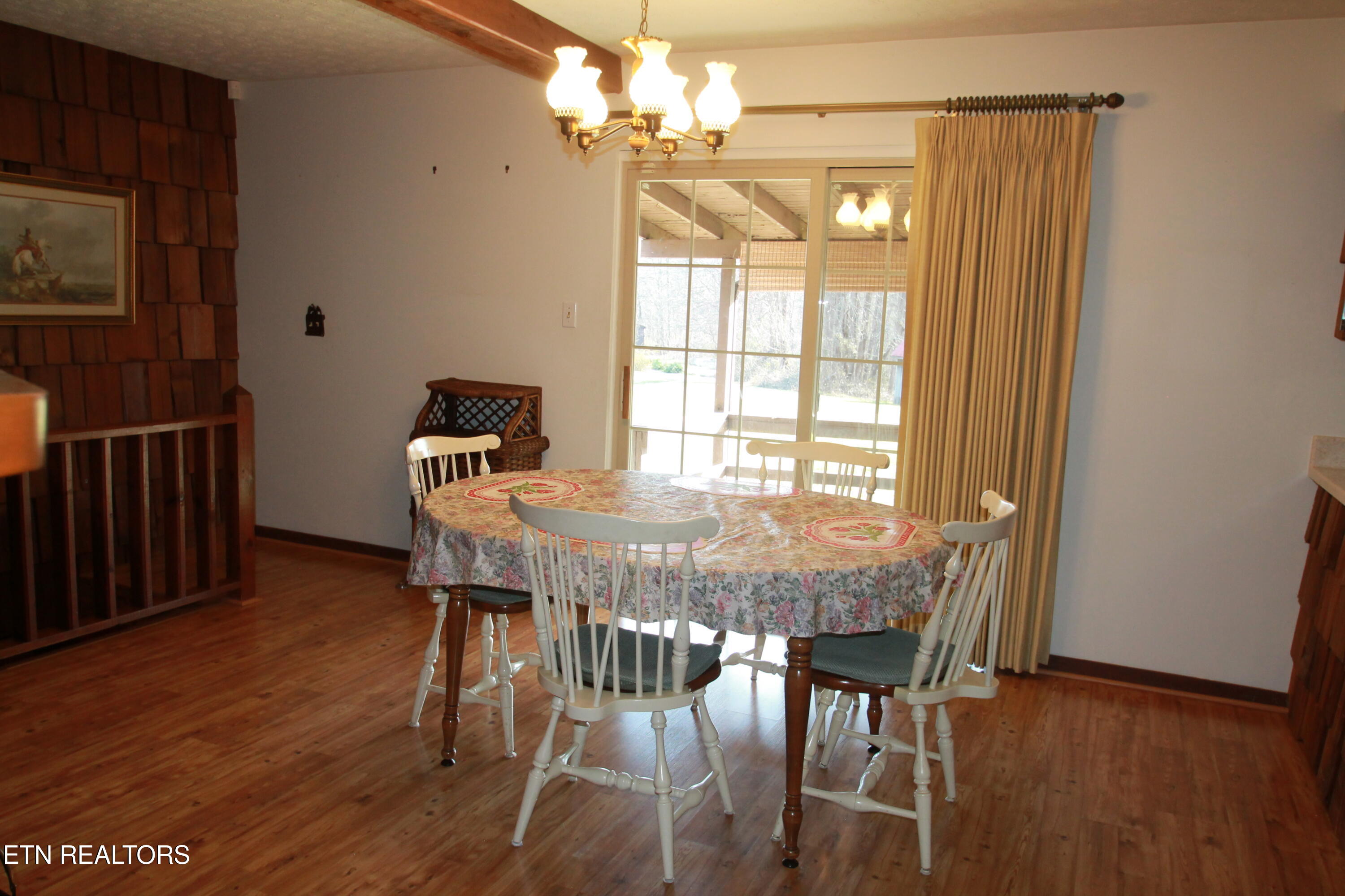 400 Alderville Rd