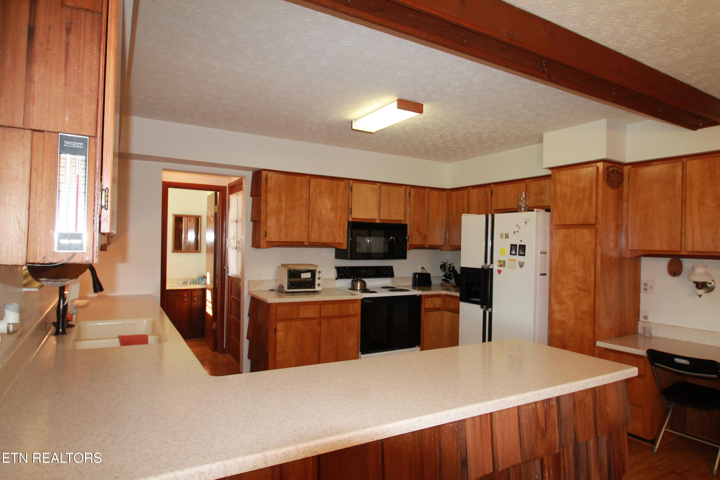 400 Alderville Rd