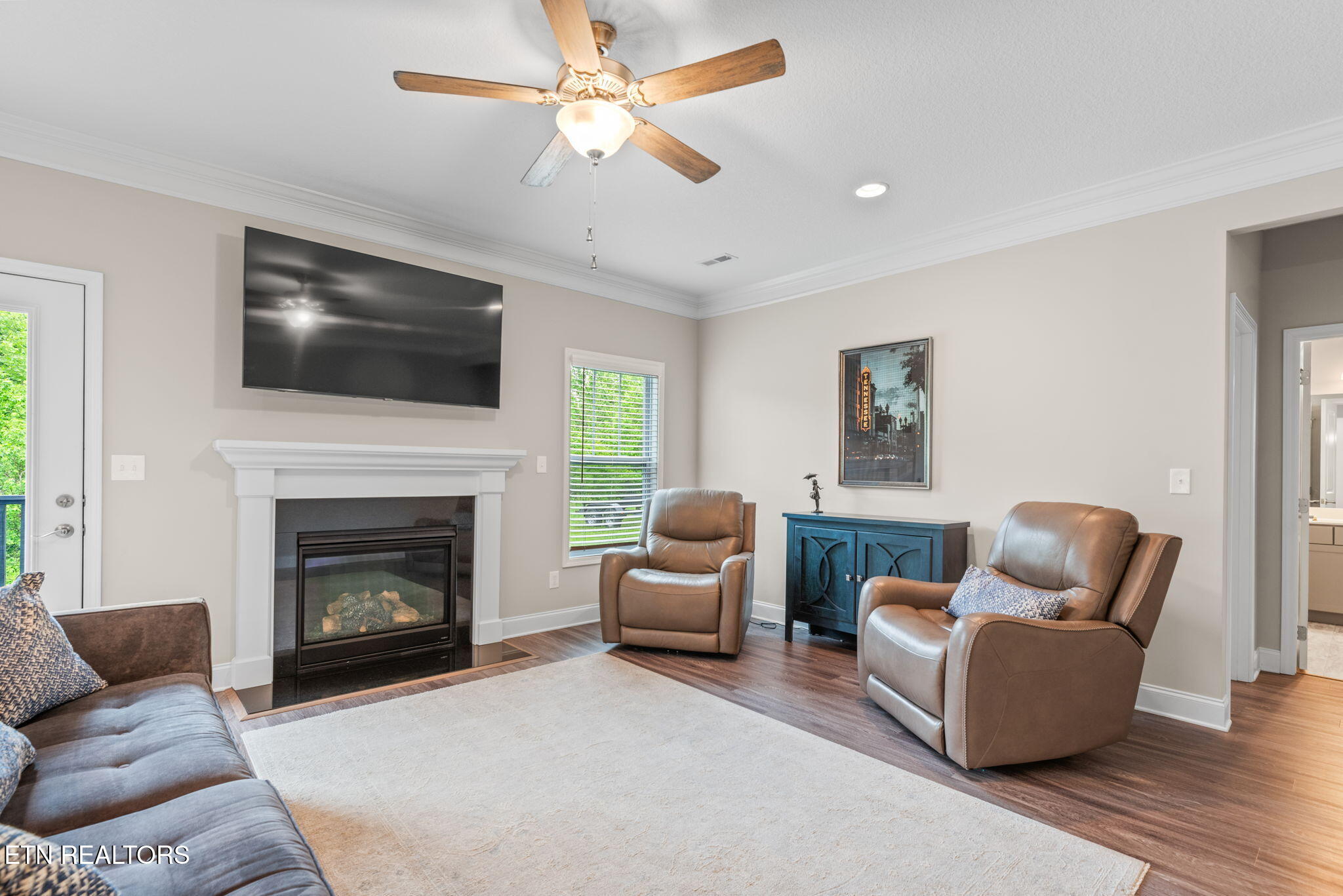 127 Mistletoeberry Rd