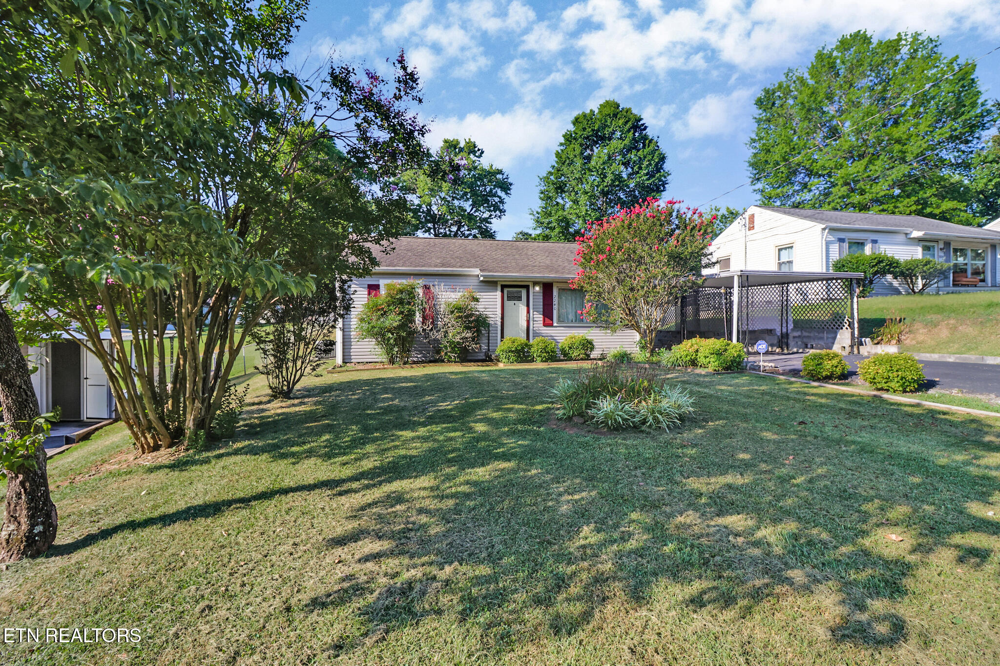 2240 McClung Ave