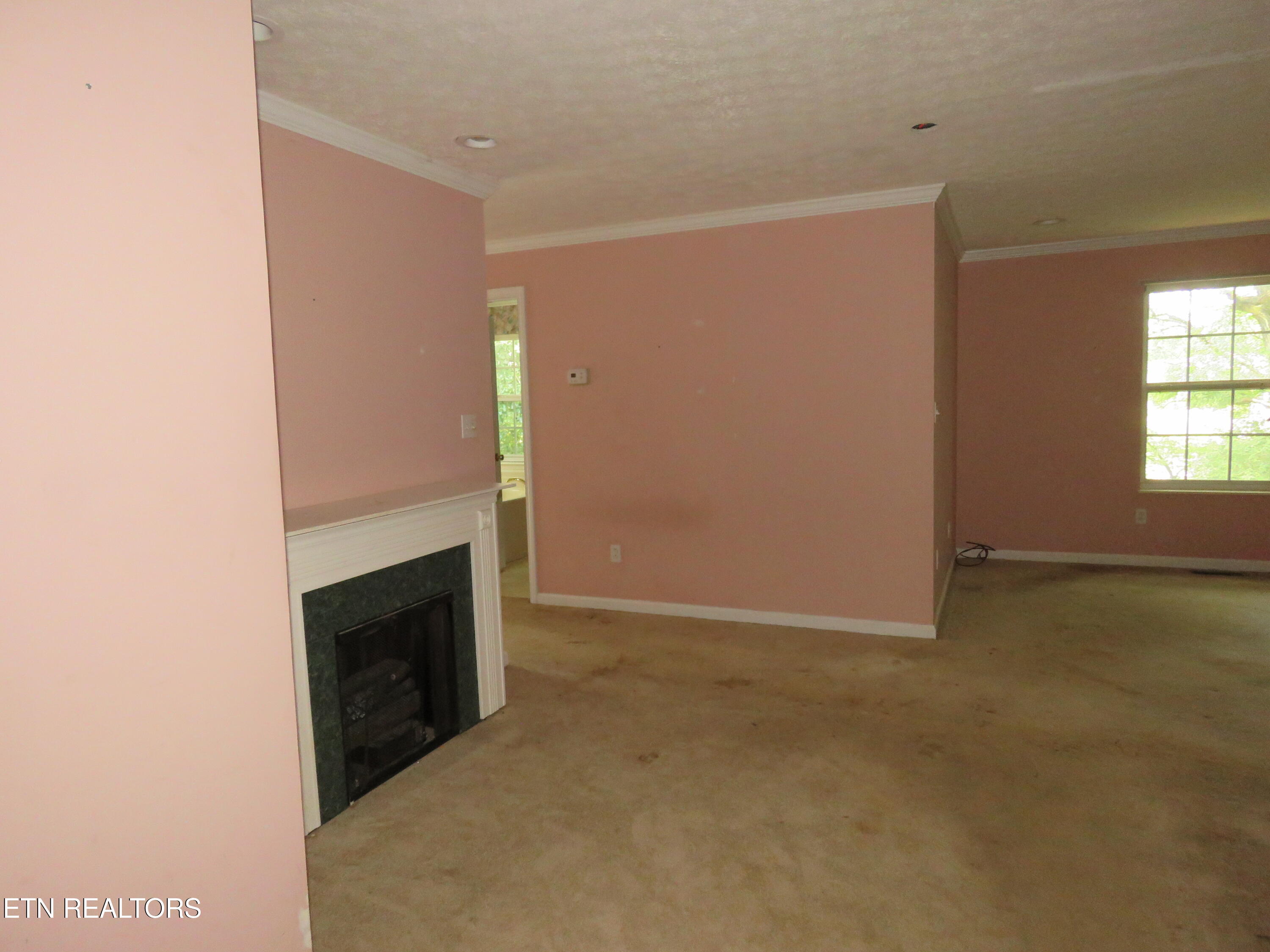 315 Dell Rd