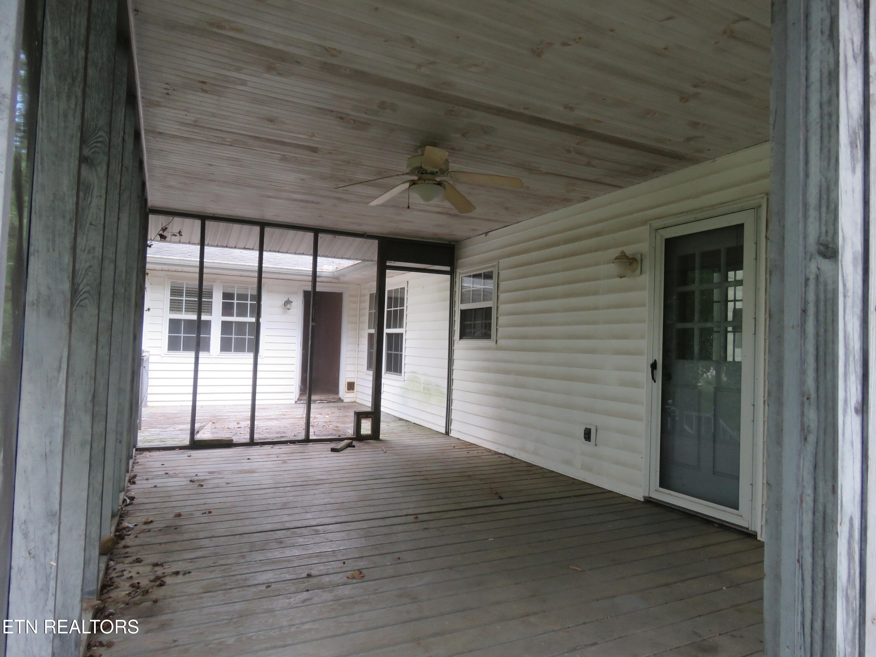315 Dell Rd