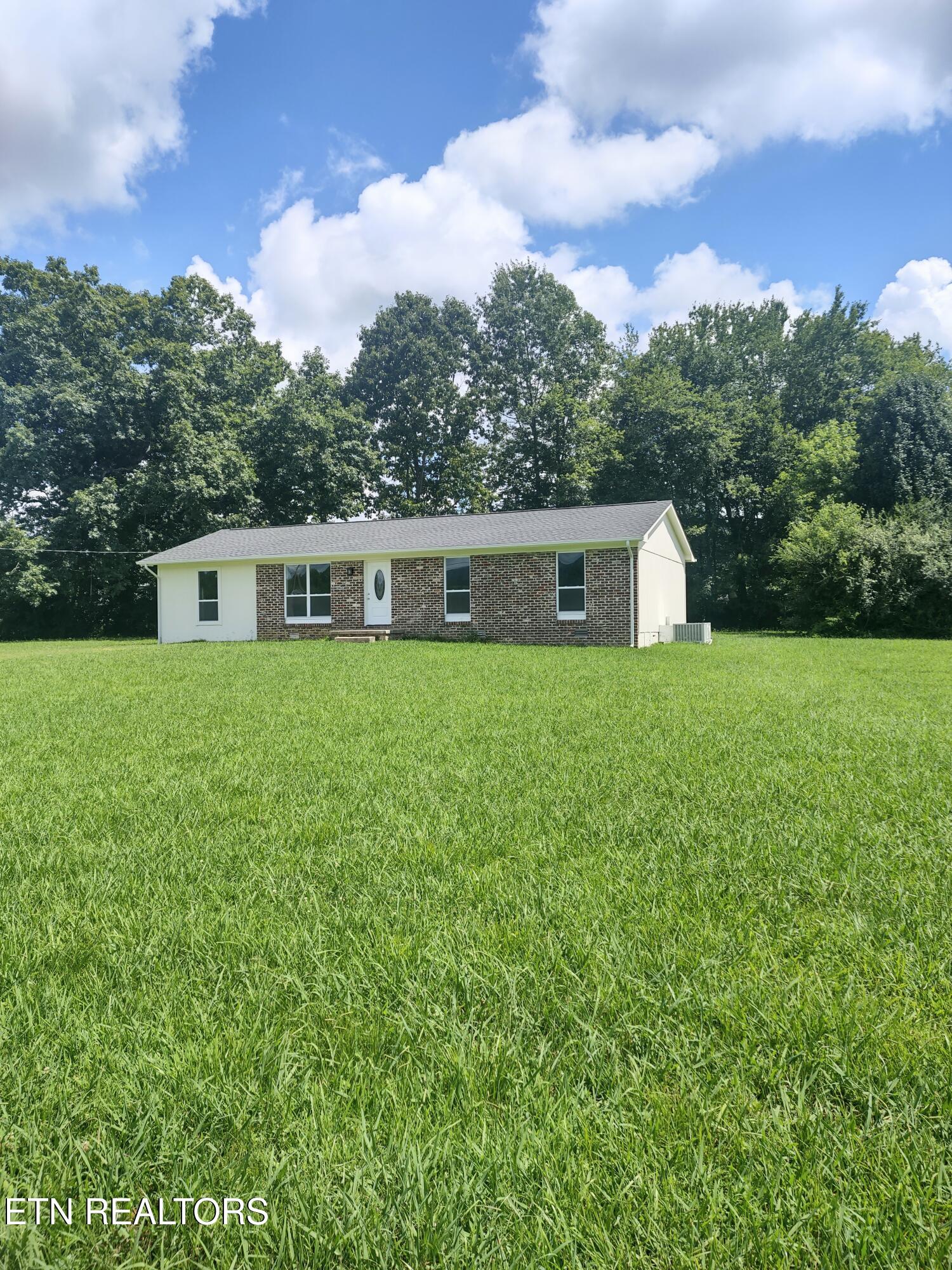 103 Susack Lane