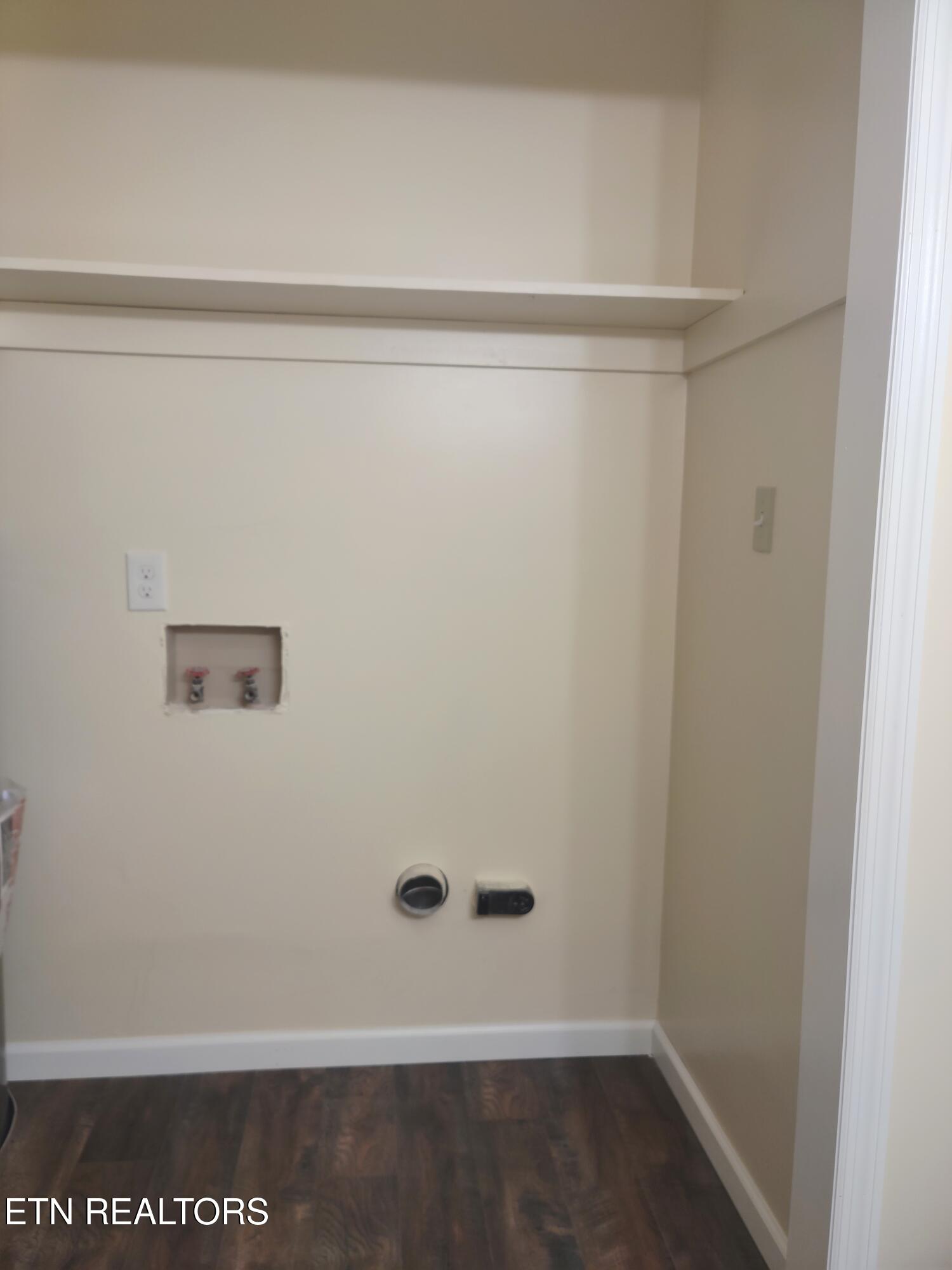 103 Susack Lane