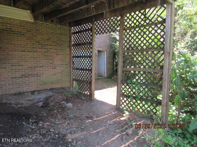 1016 Lillie Drive
