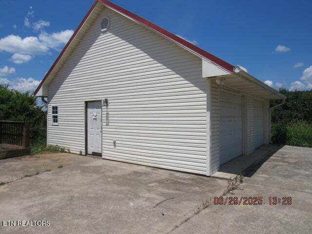 1016 Lillie Drive