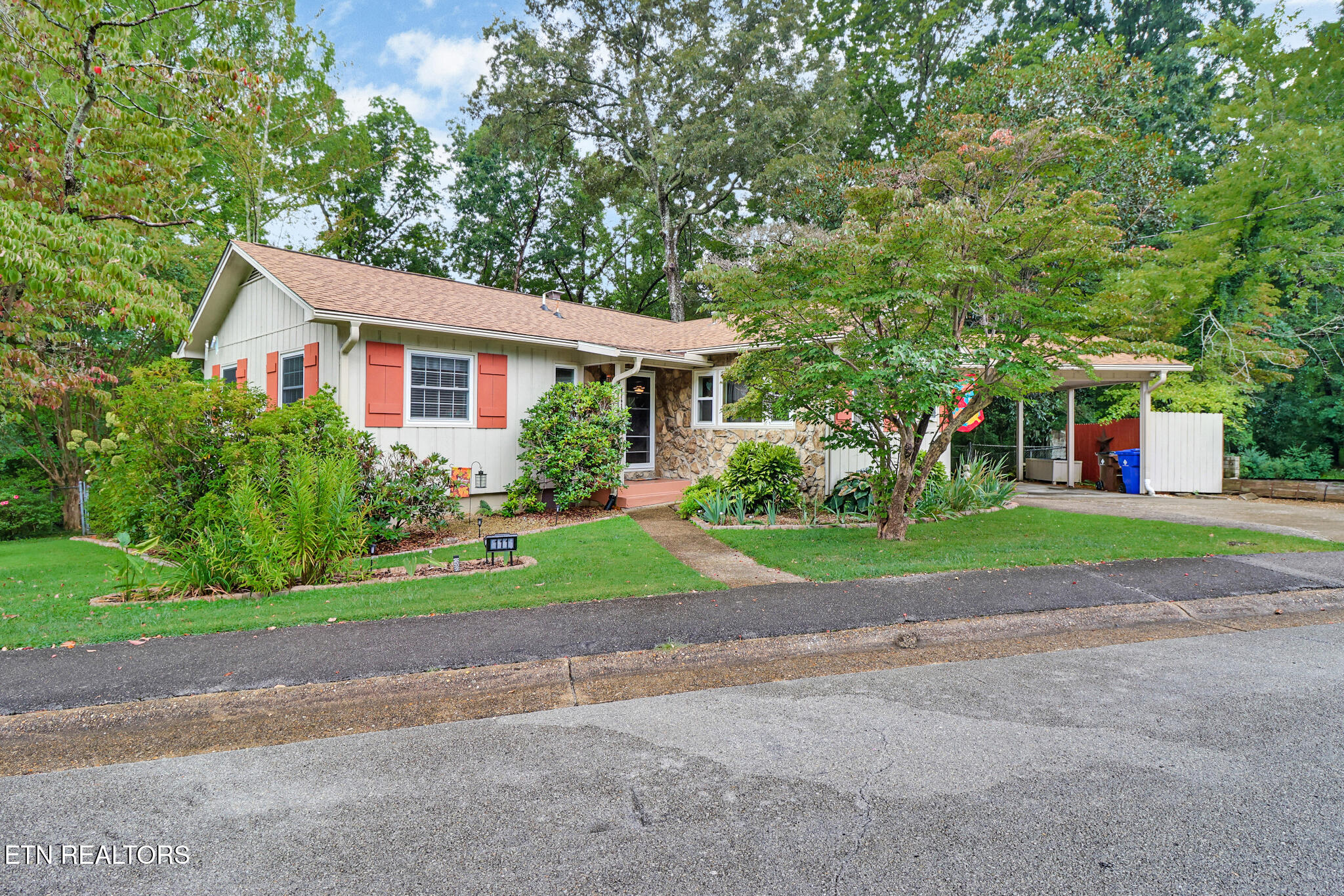 111 Decatur Rd
