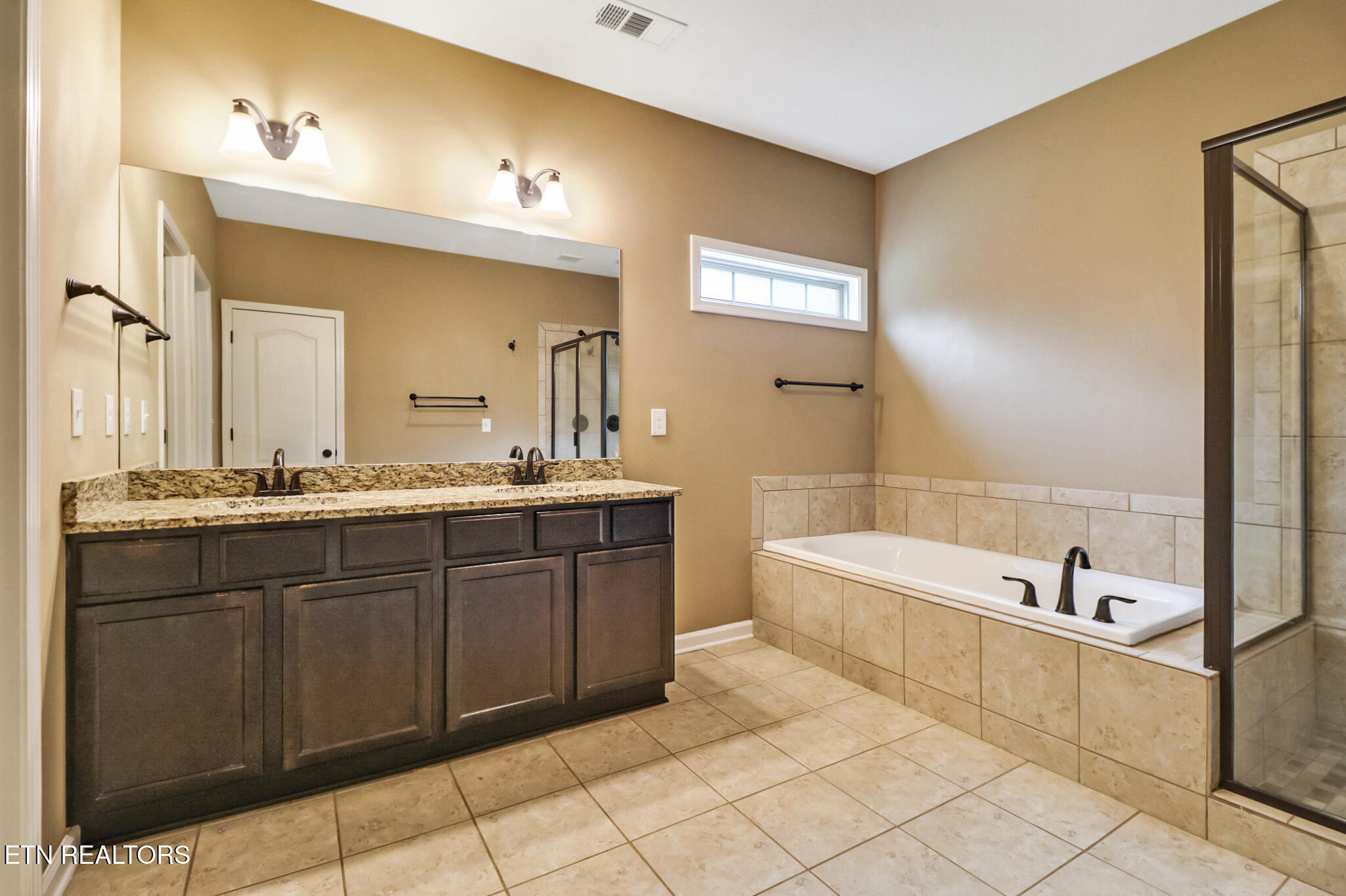 1990 Piperton Ln