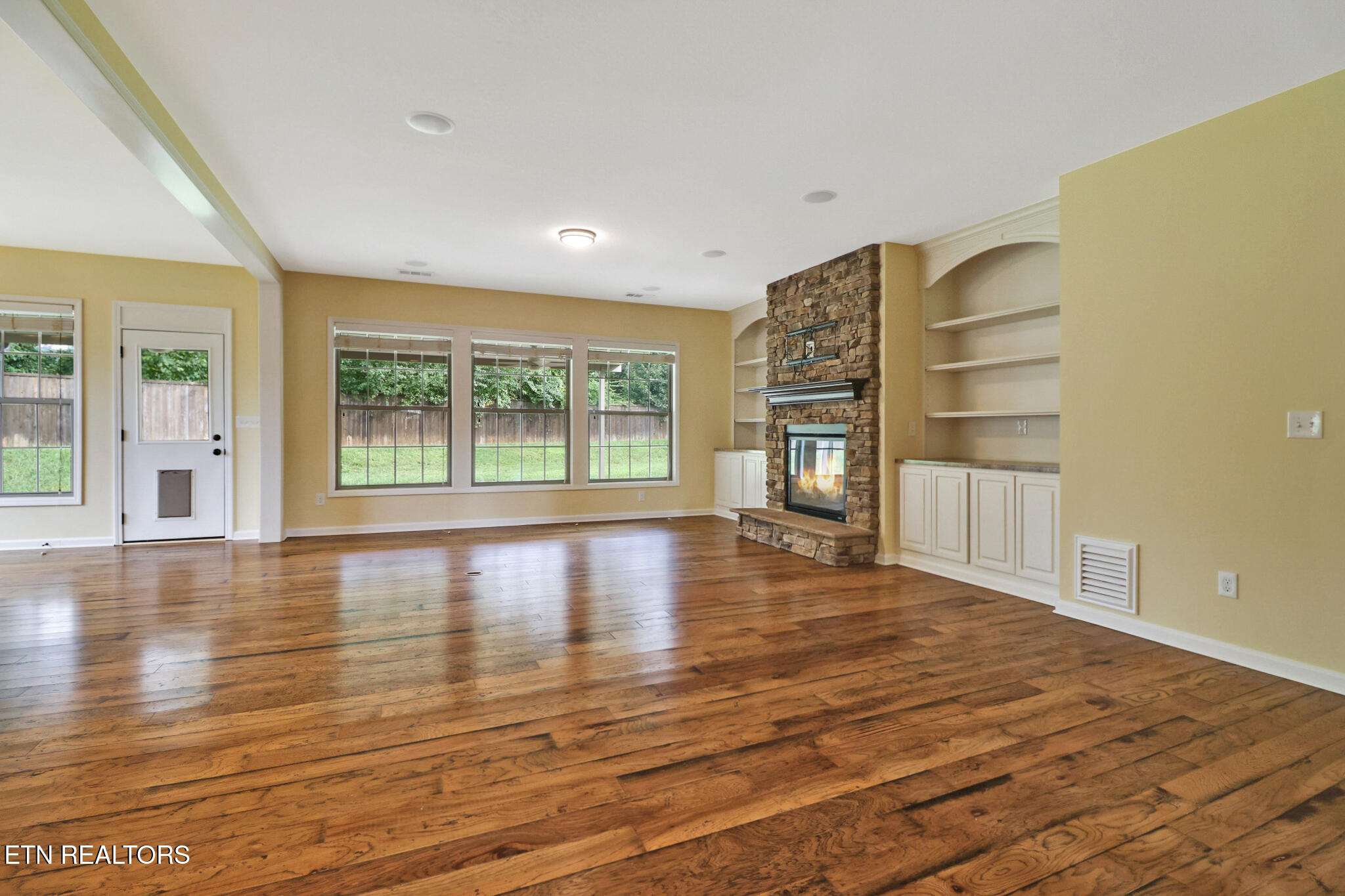 1990 Piperton Ln