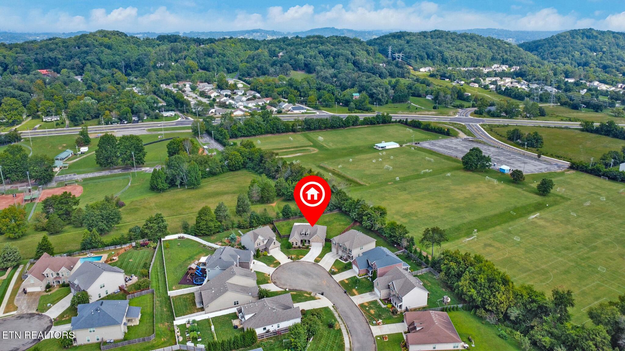 1990 Piperton Ln