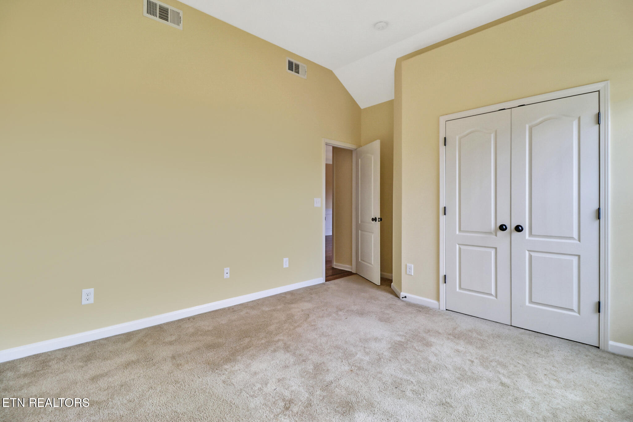 1990 Piperton Ln