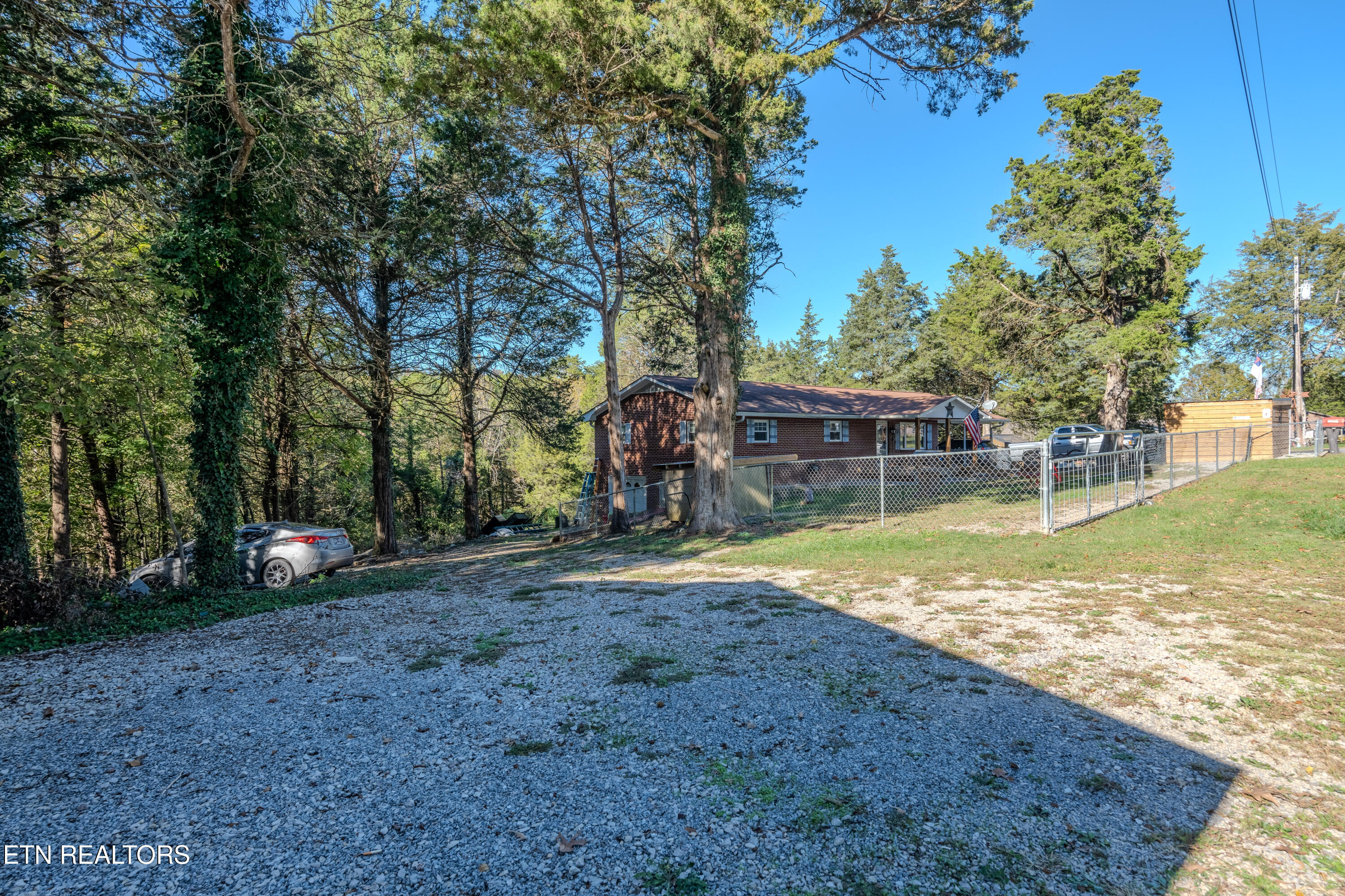 122 Shelby Loop