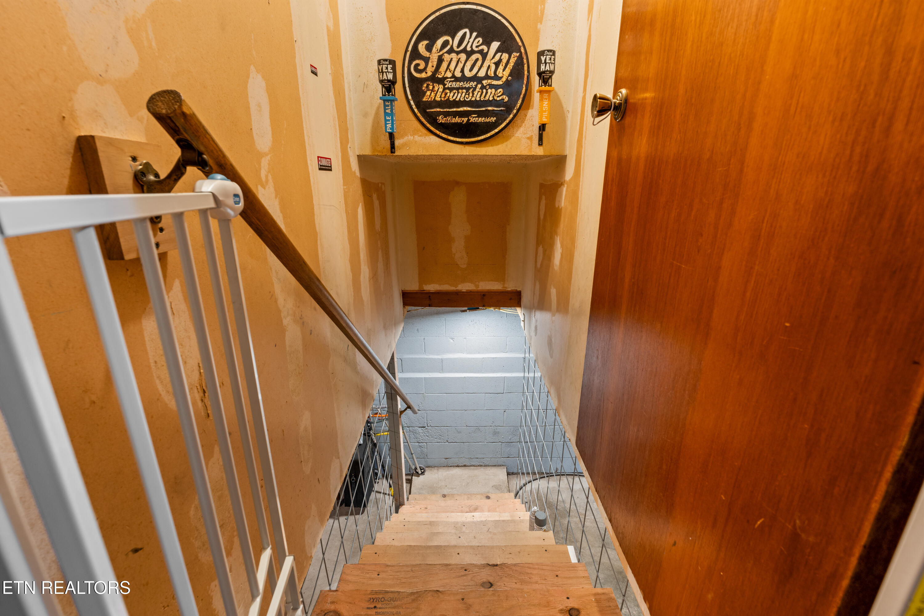 122 Shelby Loop