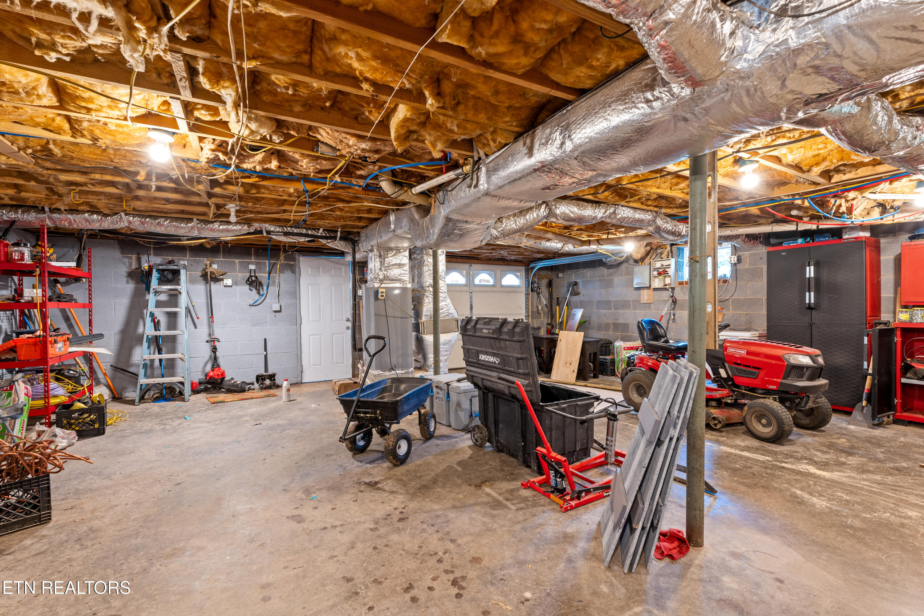 122 Shelby Loop