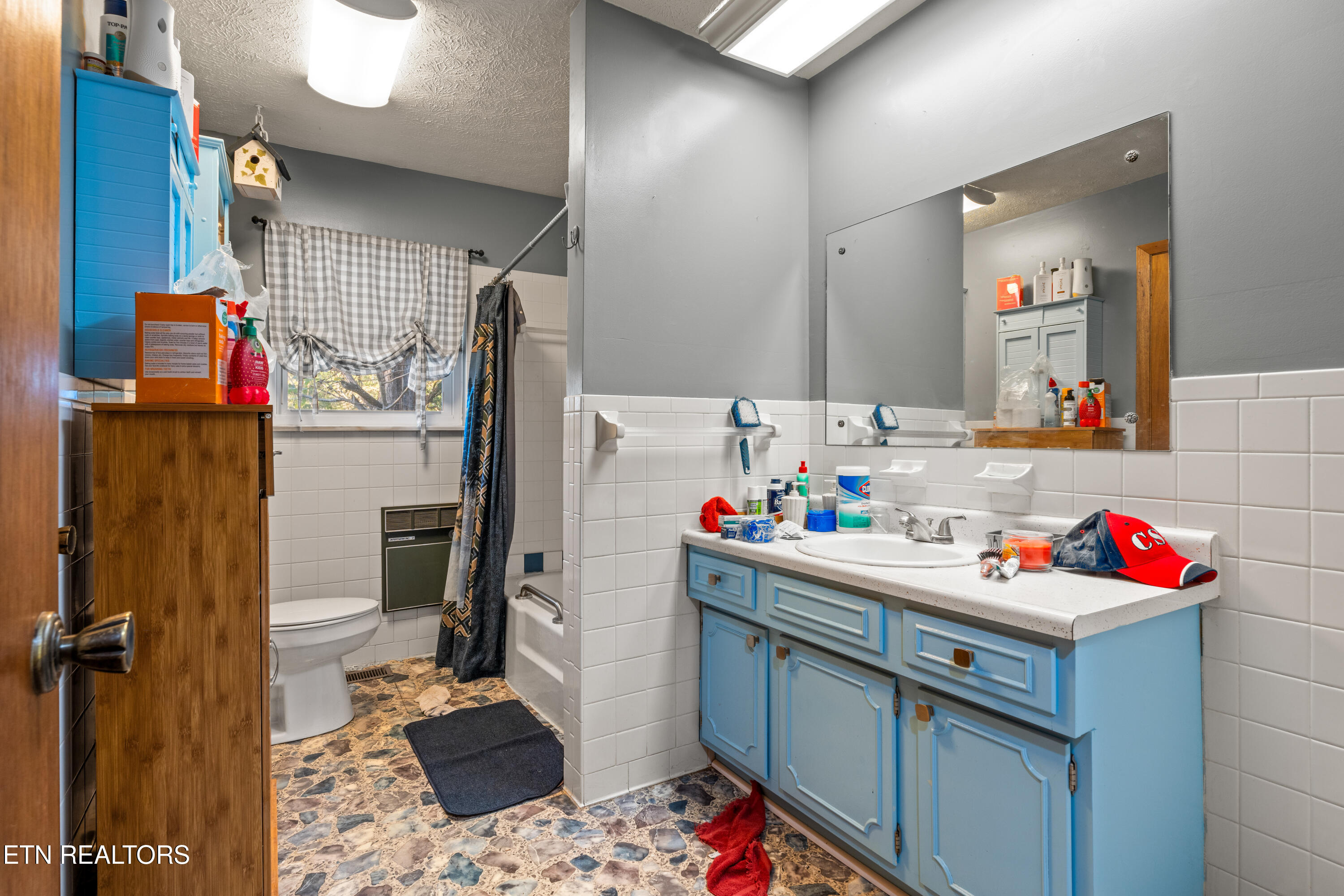 122 Shelby Loop