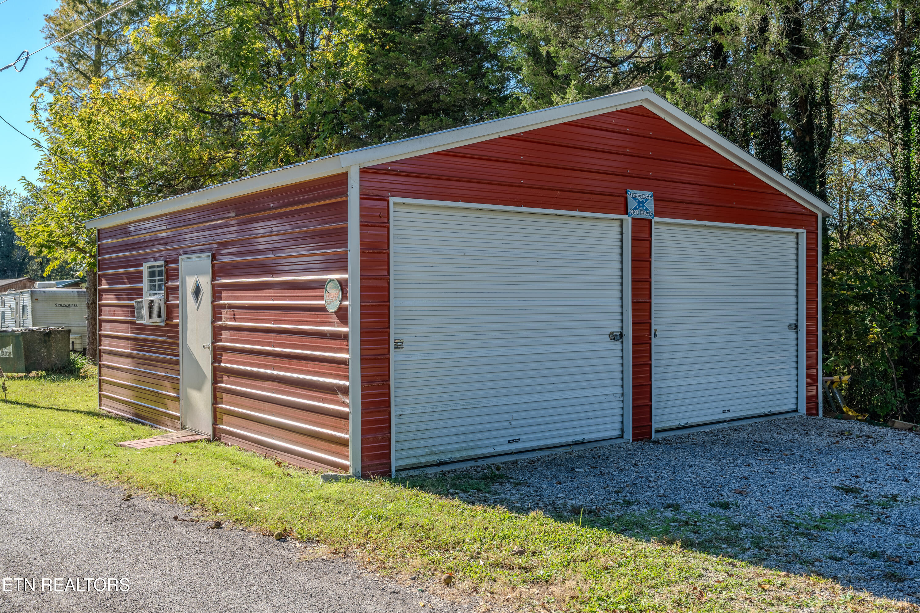 122 Shelby Loop