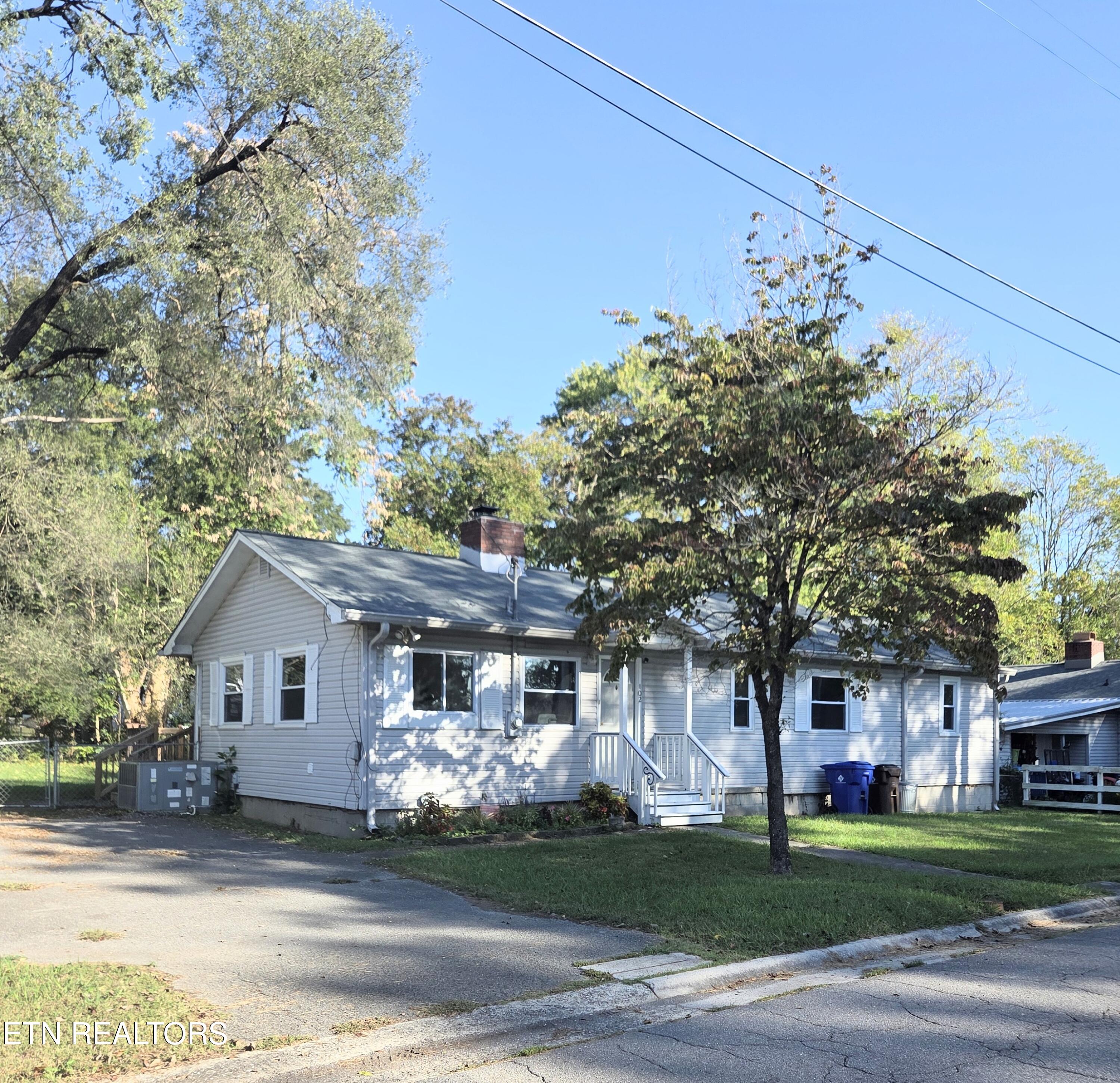 102 Nesper Rd