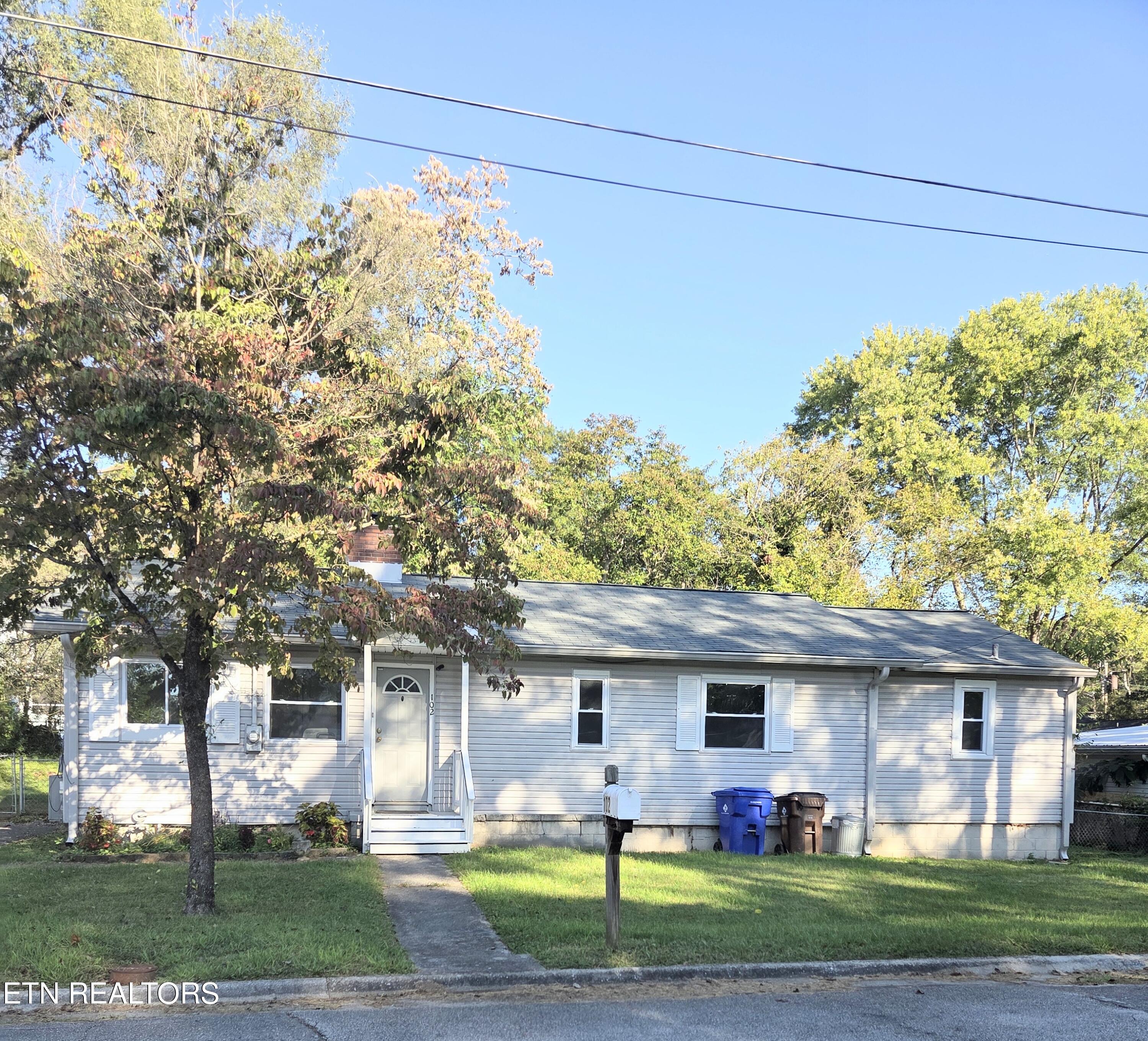 102 Nesper Rd