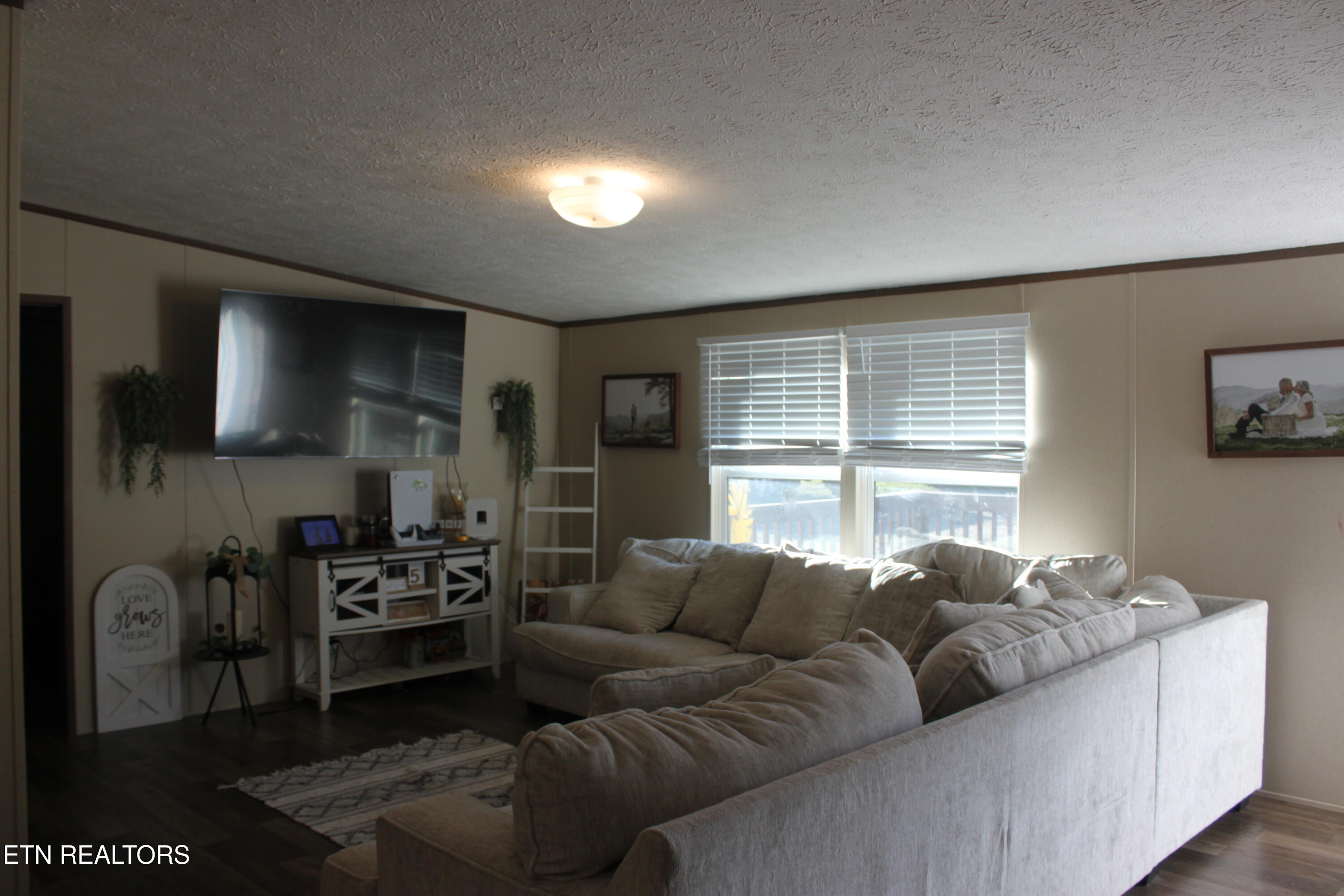 133 Peach Lane