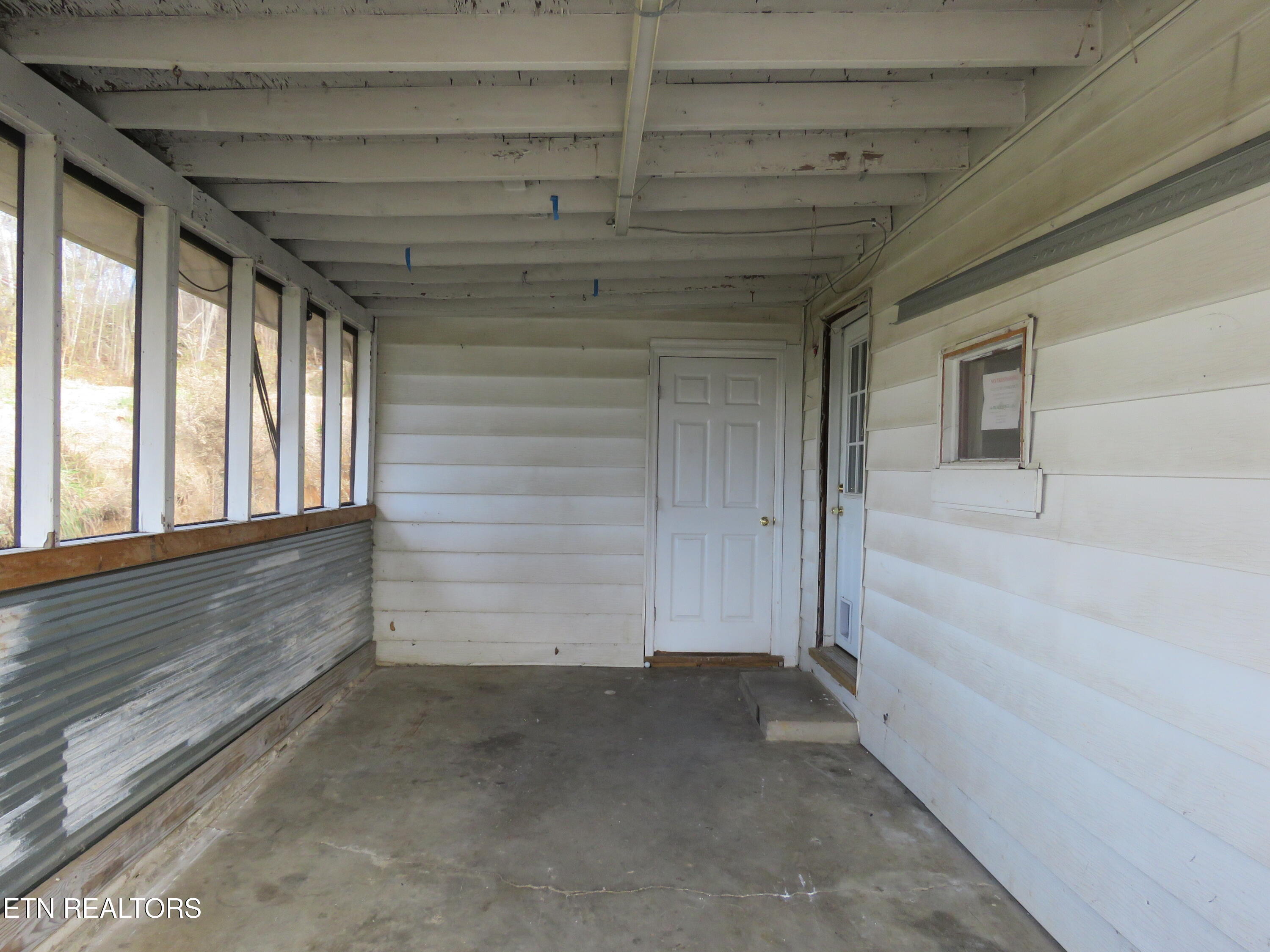4330 Fulton Rd
