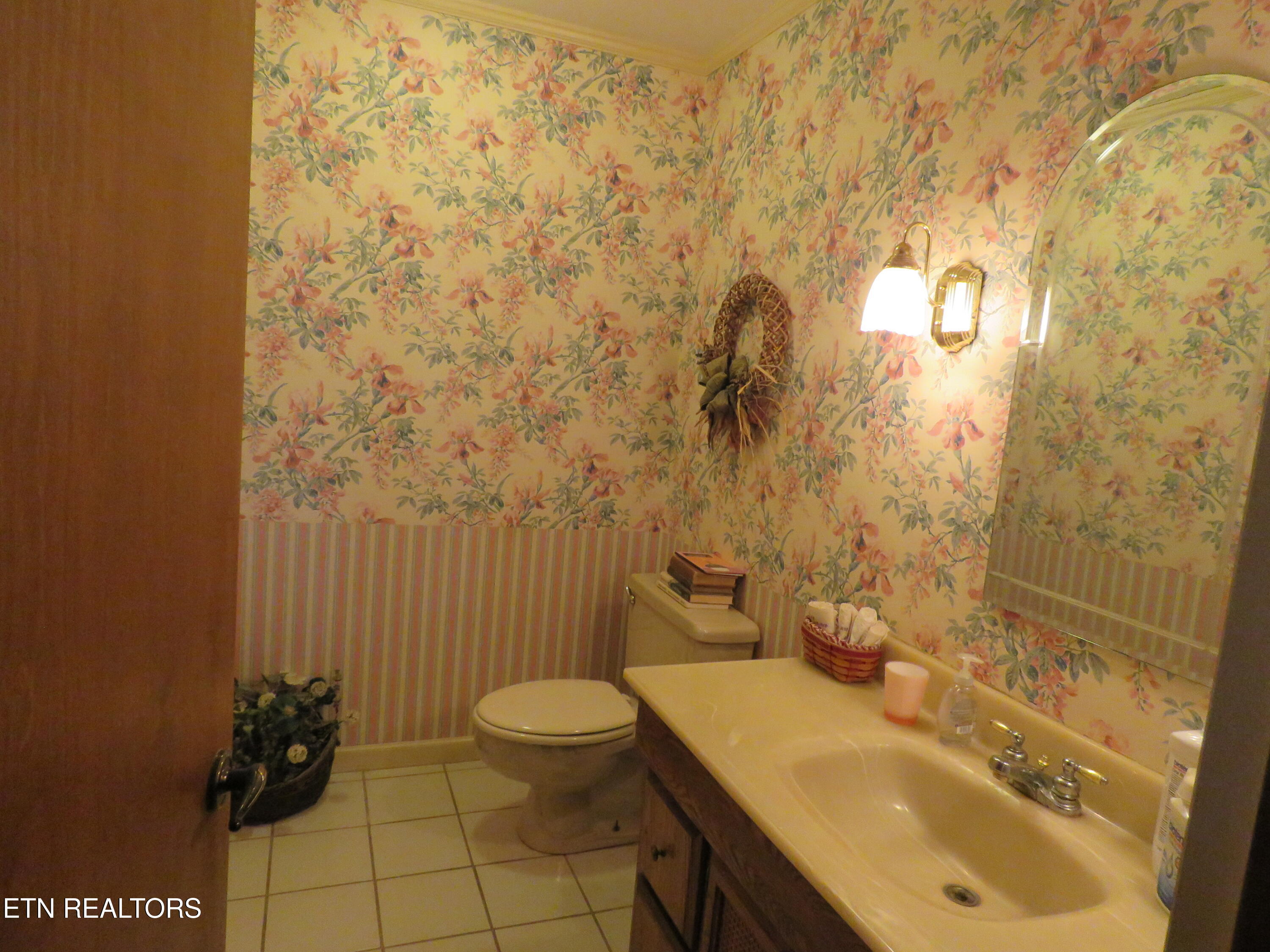 113 Chestnut Hill Rd