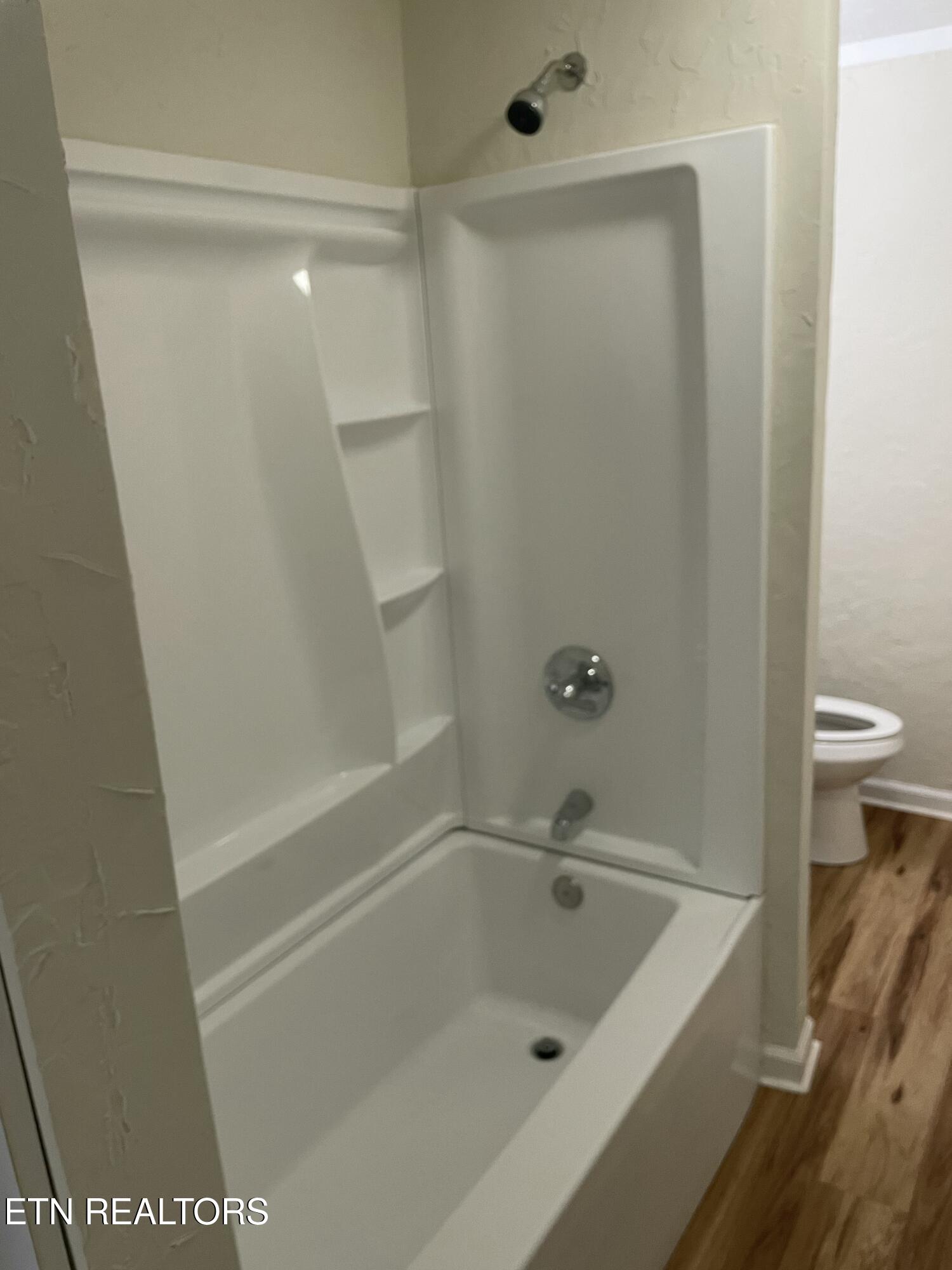 440 W Outer Drive