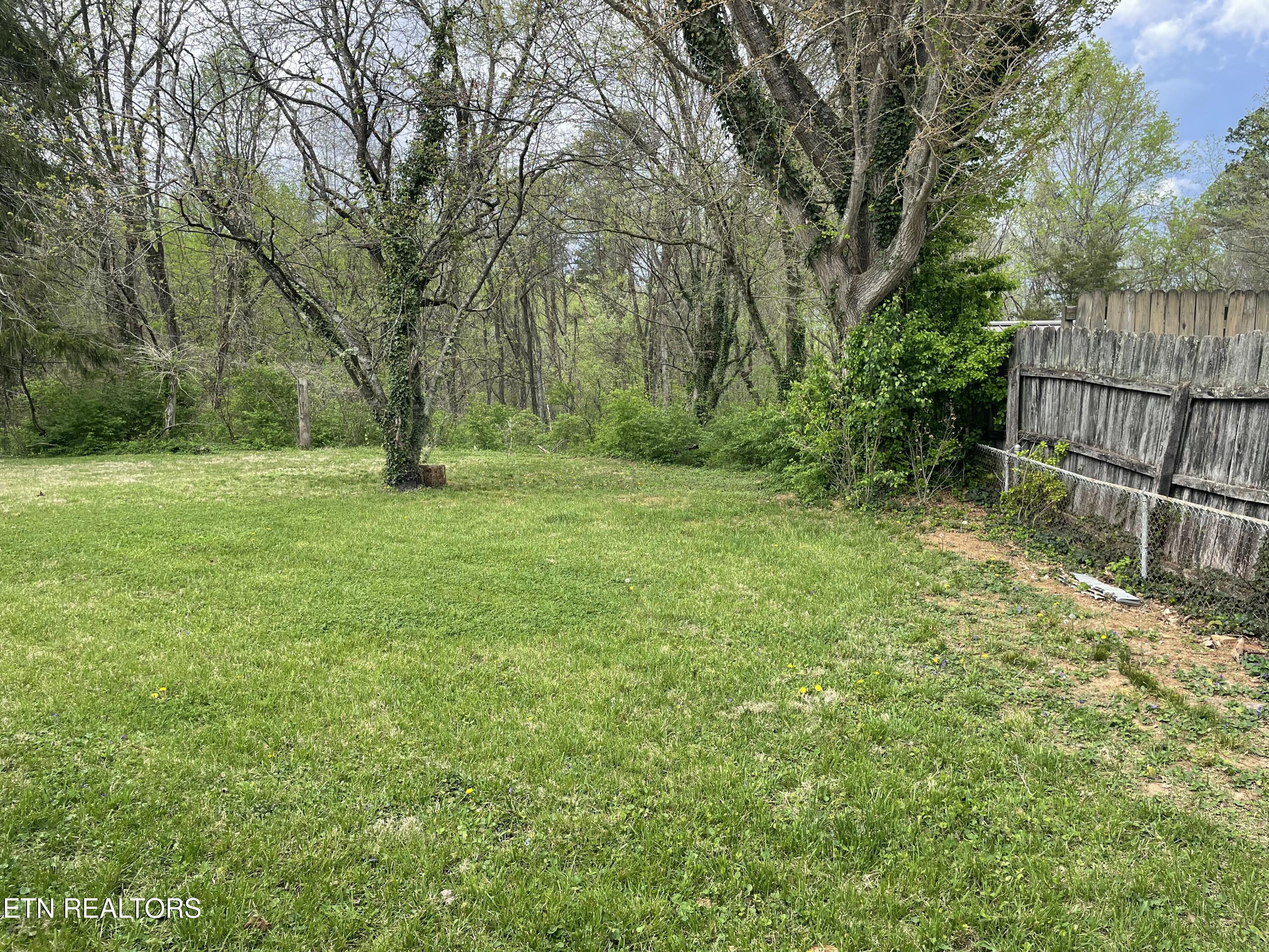 440 W Outer Drive